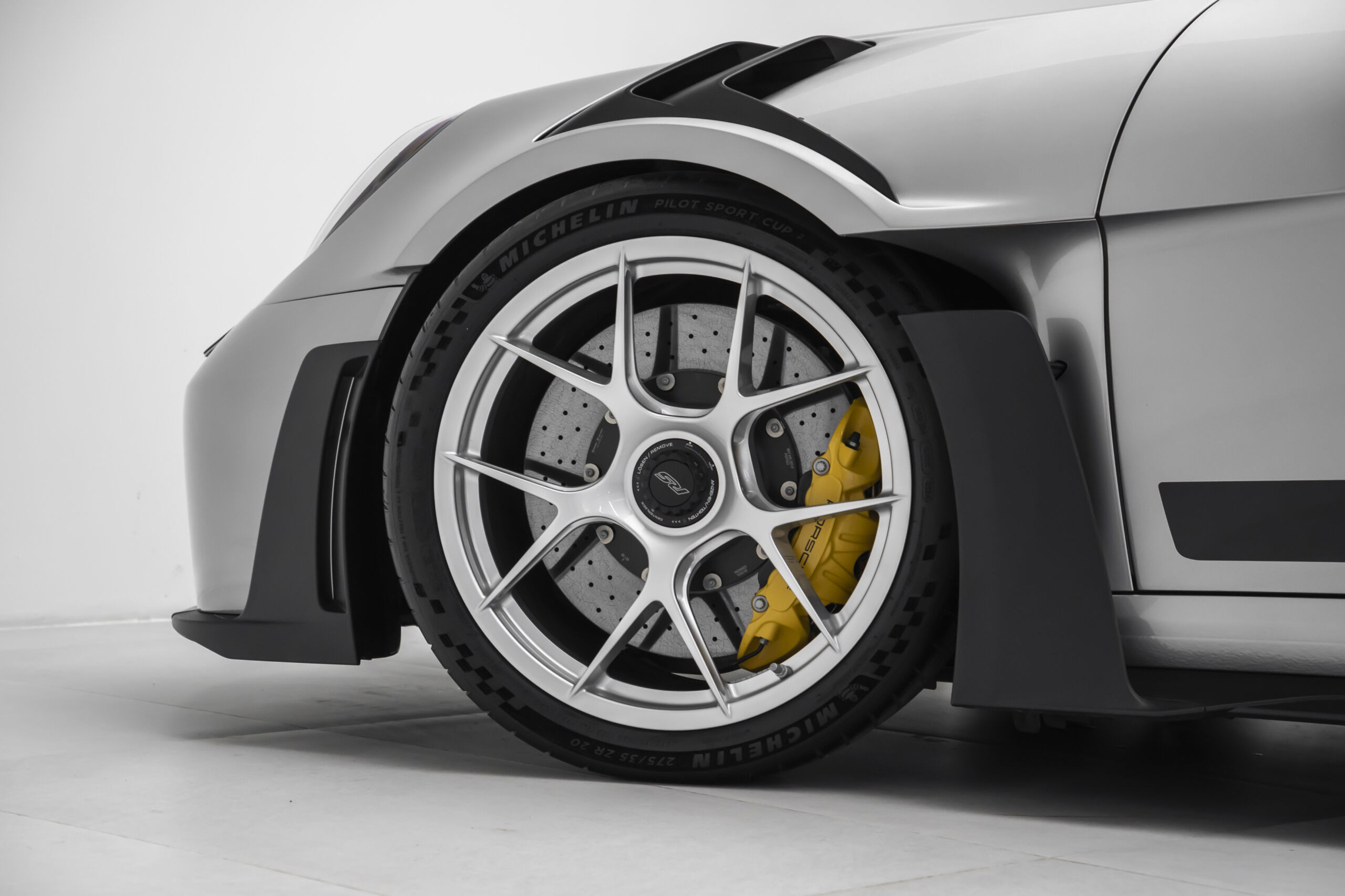 2025 Porsche 911 GT3 RS Weissach