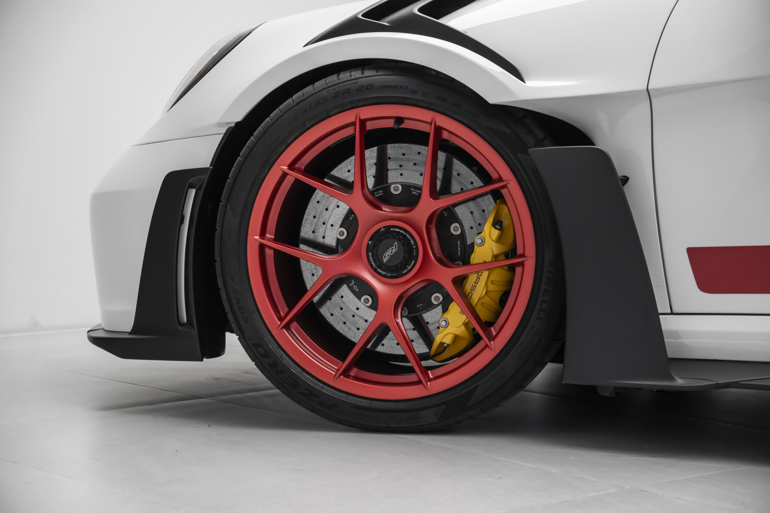 2024 Porsche 911 GT3 RS Weissach