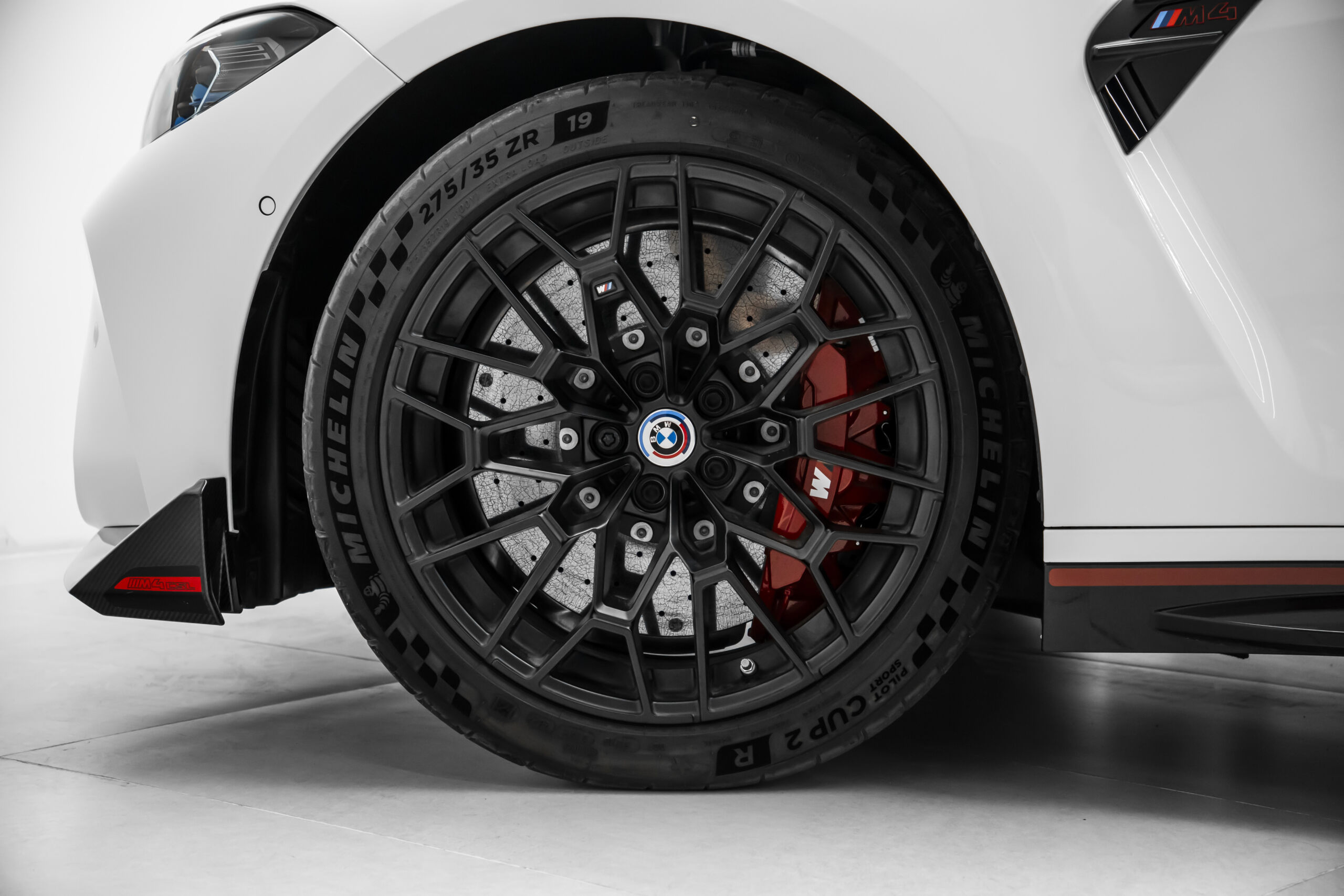 2023 BMW M4 CSL