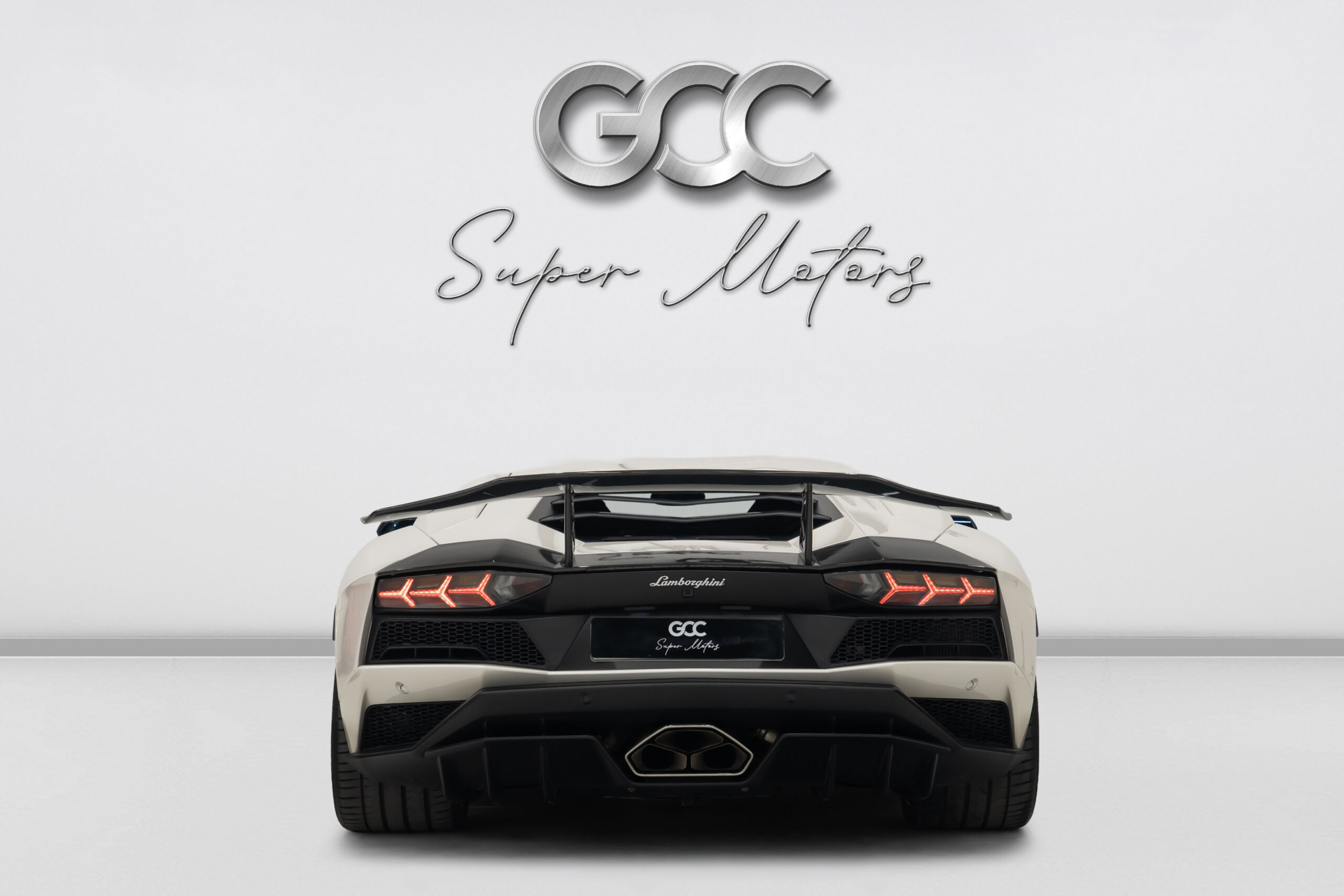 
								2018 Lamborghini Aventador S full									