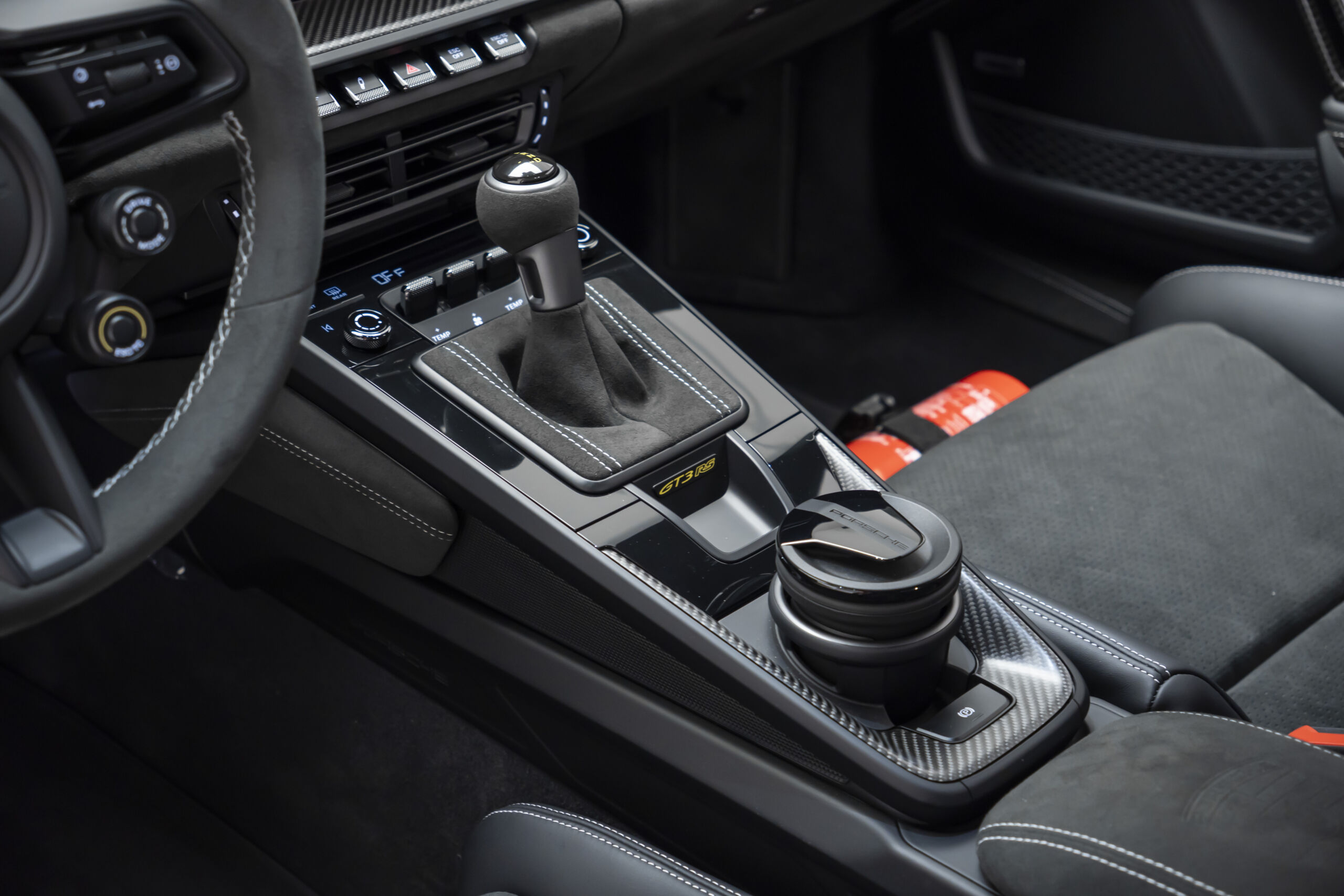 
								2025 Porsche 911 GT3 RS Weissach full									