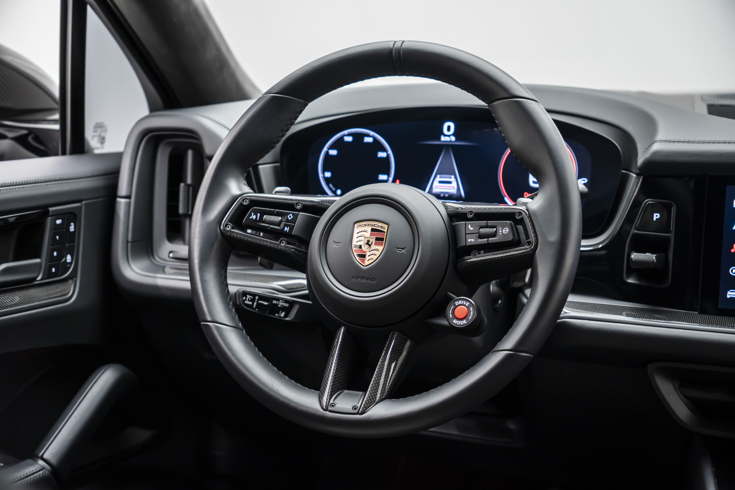 
								2025 Porsche Cayenne Coupe Turbo GT full									