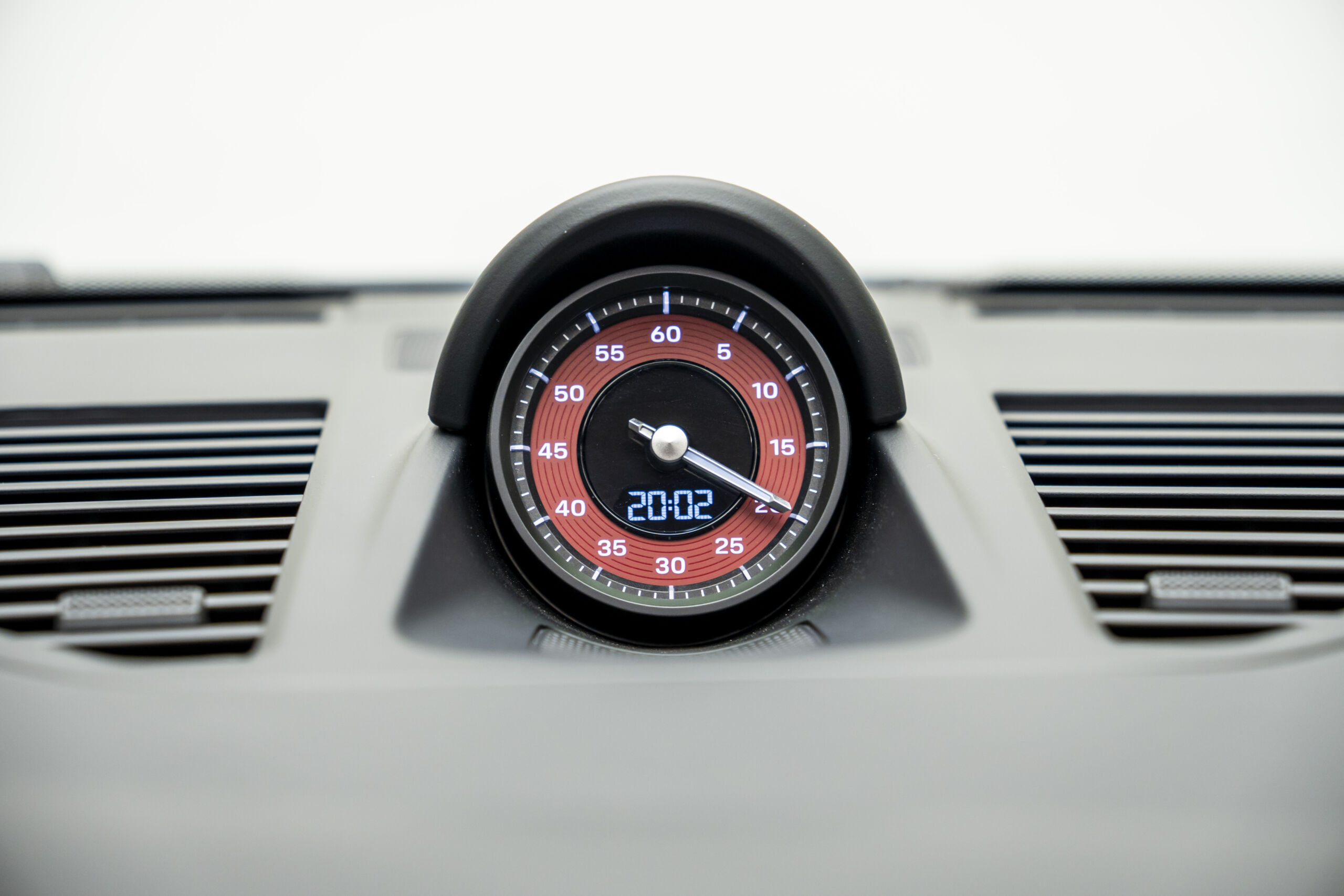 
								2025 Porsche 911 Targa 4 GTS full									