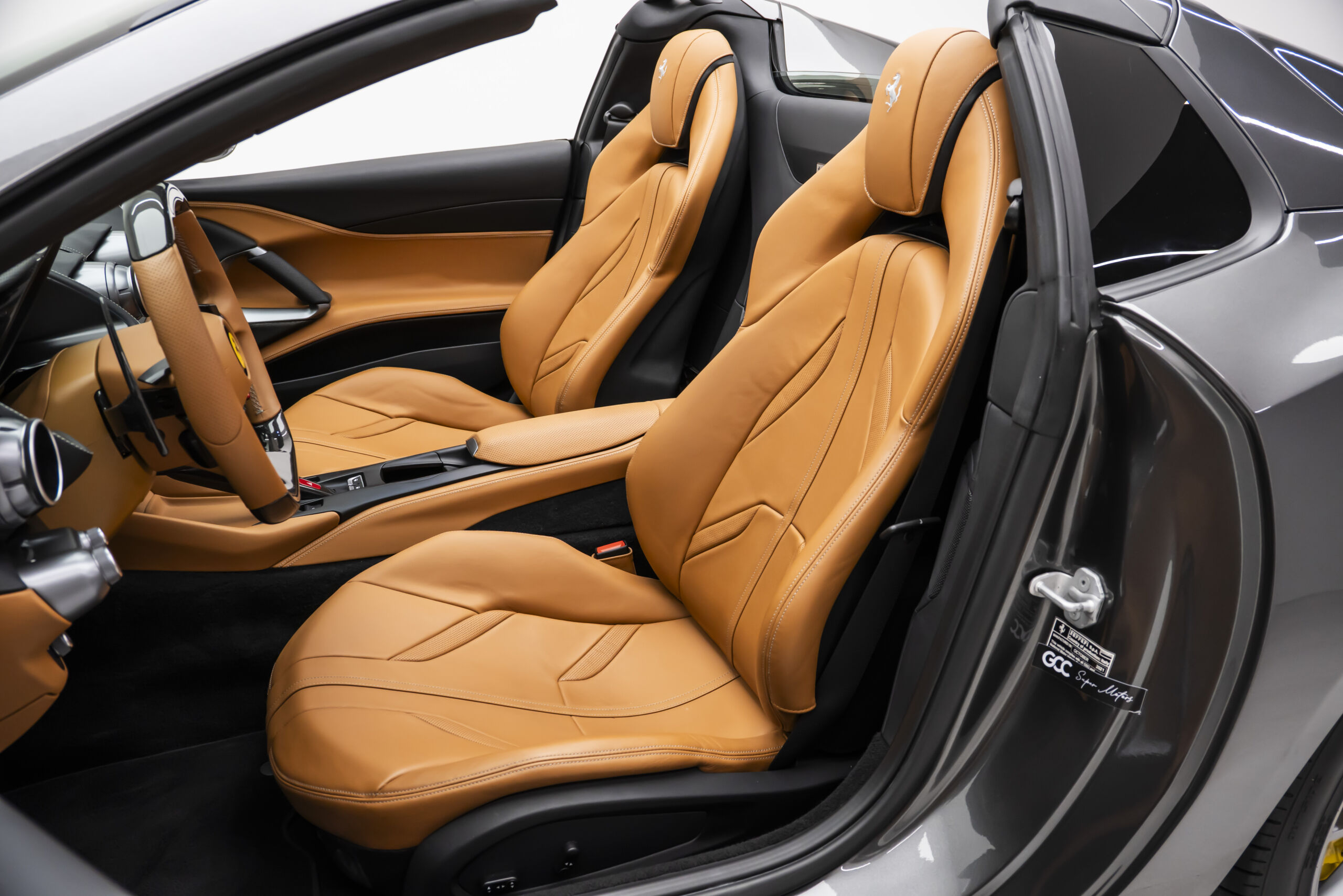 
								2022 Ferrari 812 GTS full									