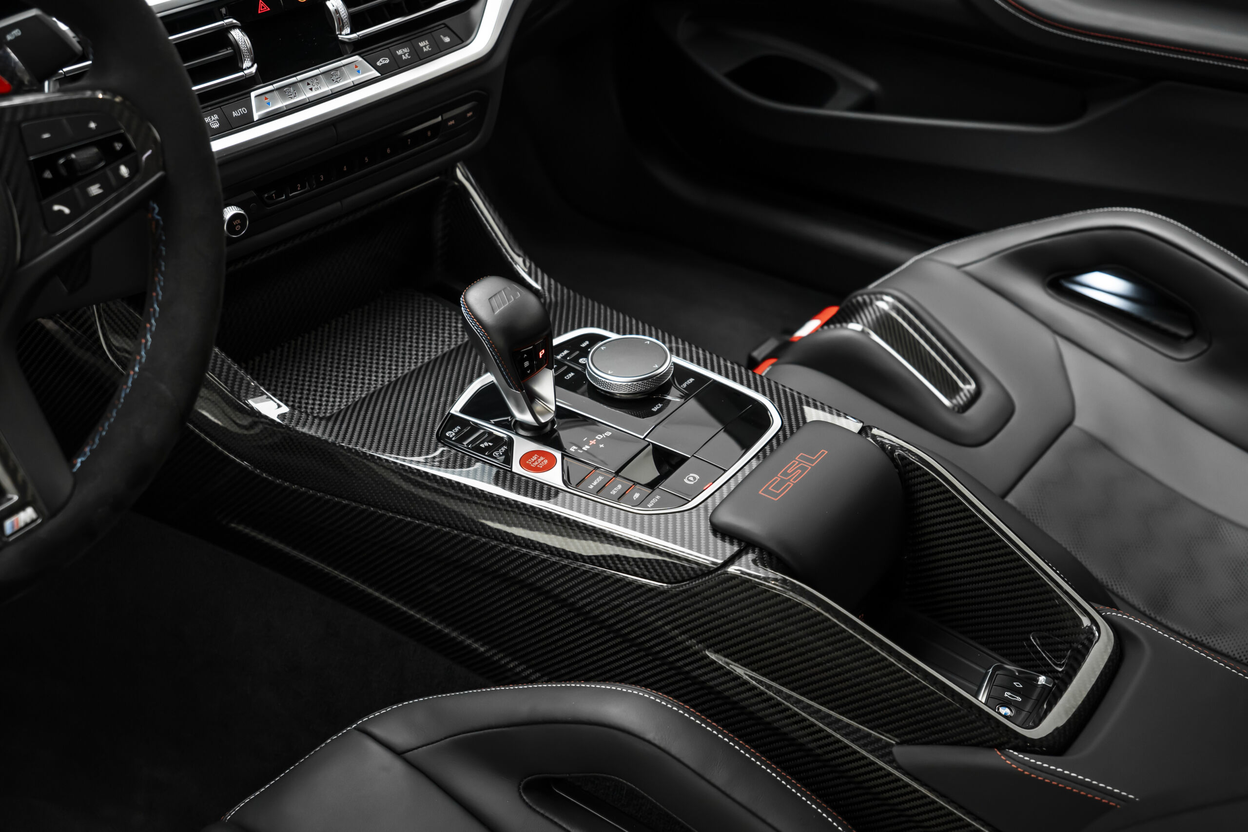 
								2023 BMW M4 CSL full									
