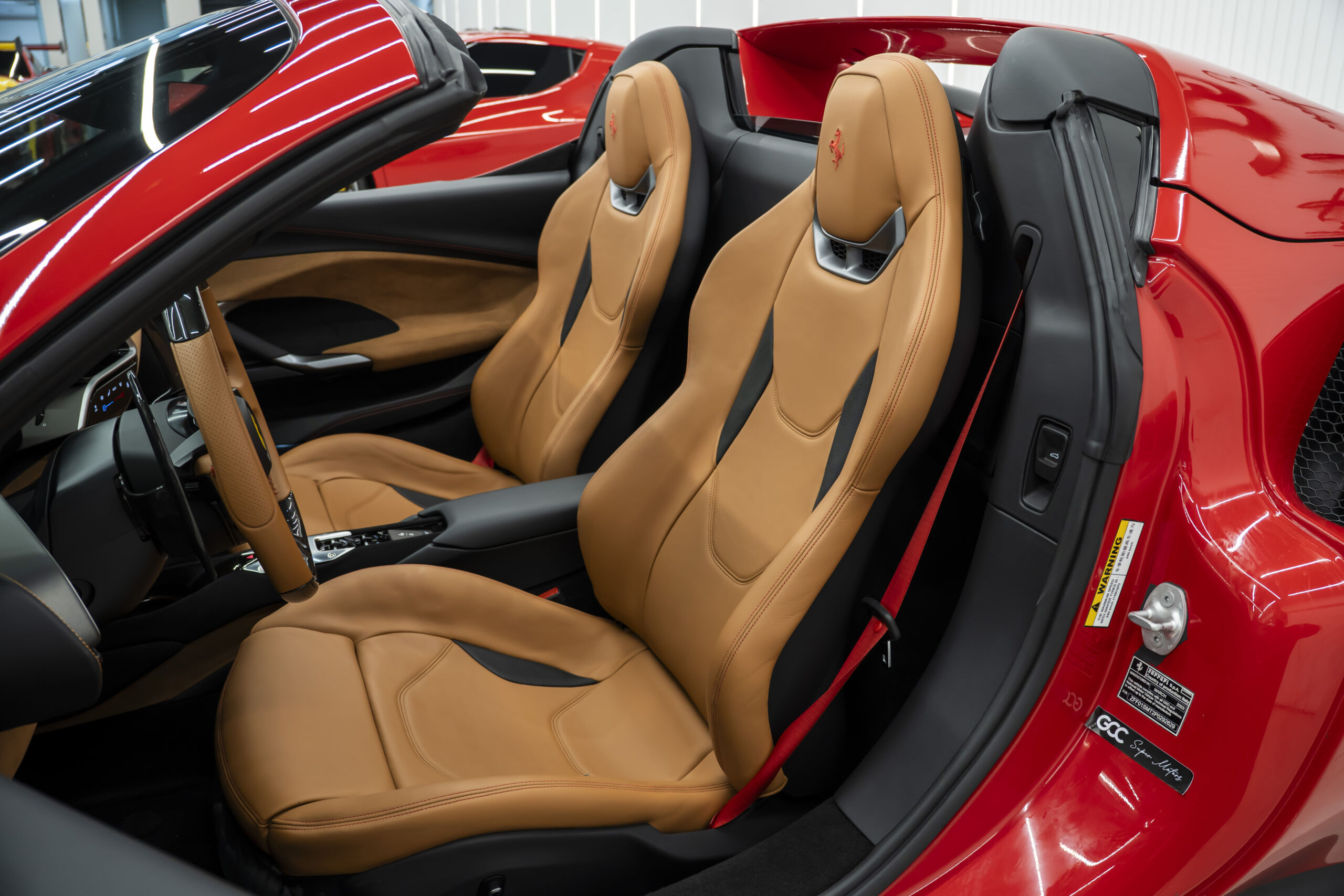 
								2023 Ferrari 296 GTS full									