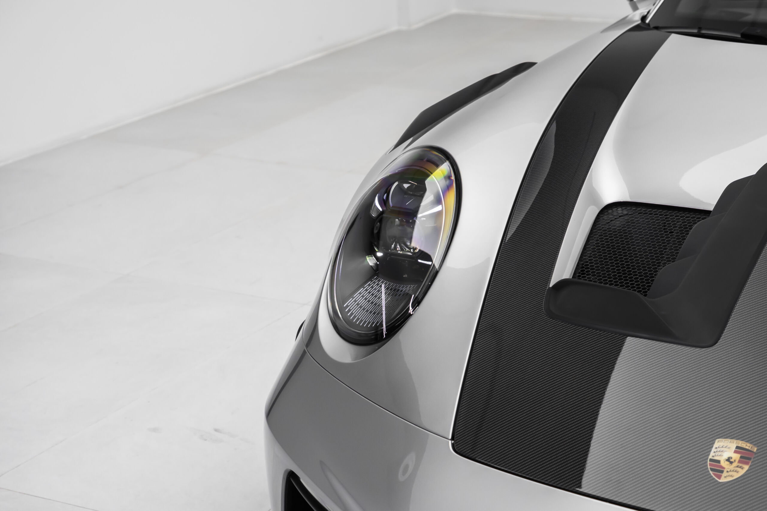 
								2025 Porsche 911 GT3 RS Weissach full									