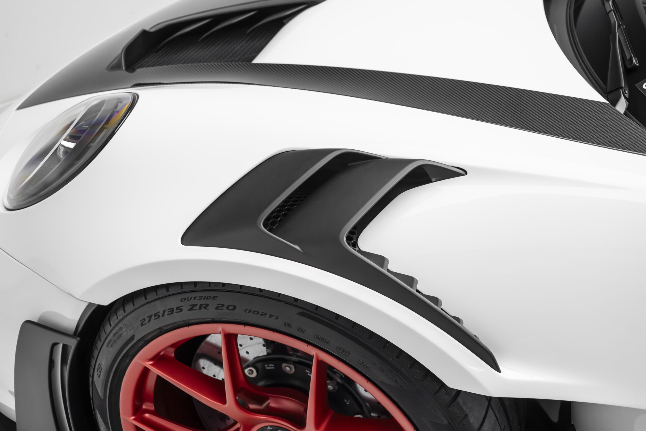 
								2024 Porsche 911 GT3 RS Weissach full									
