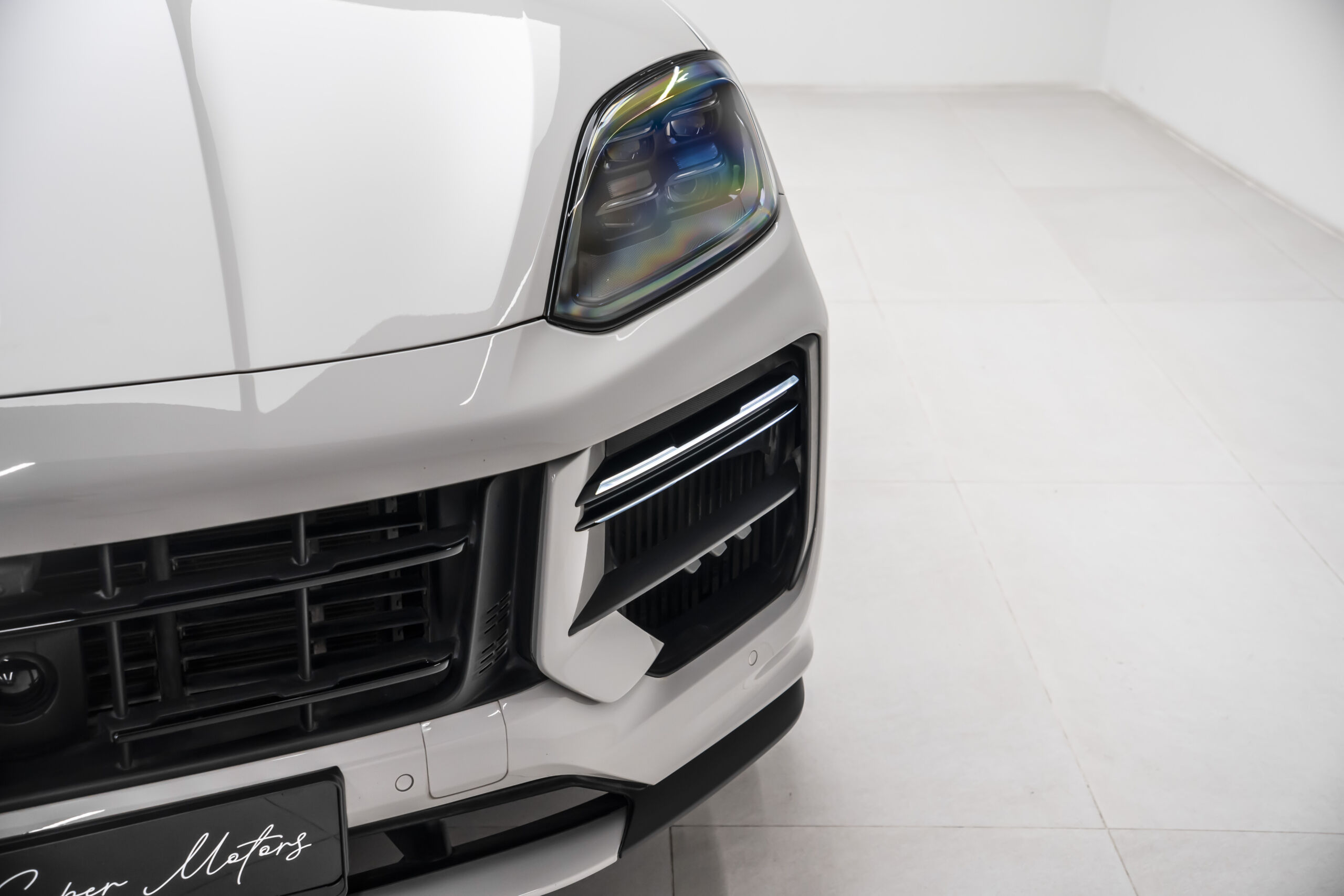 
								2025 Porsche Cayenne Coupe Turbo GT full									