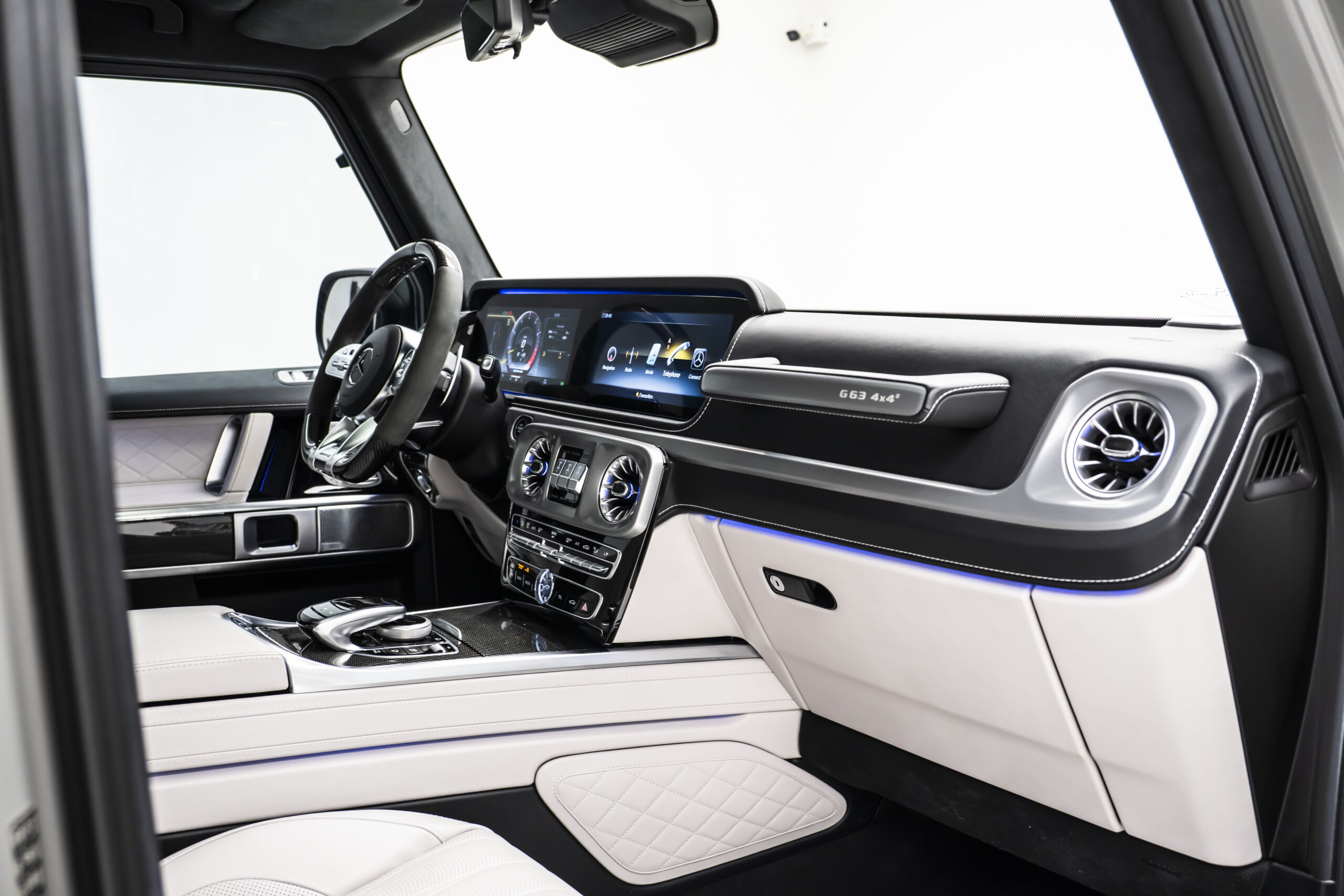 
								2022 Mercedes G63 AMG 4×4² full									