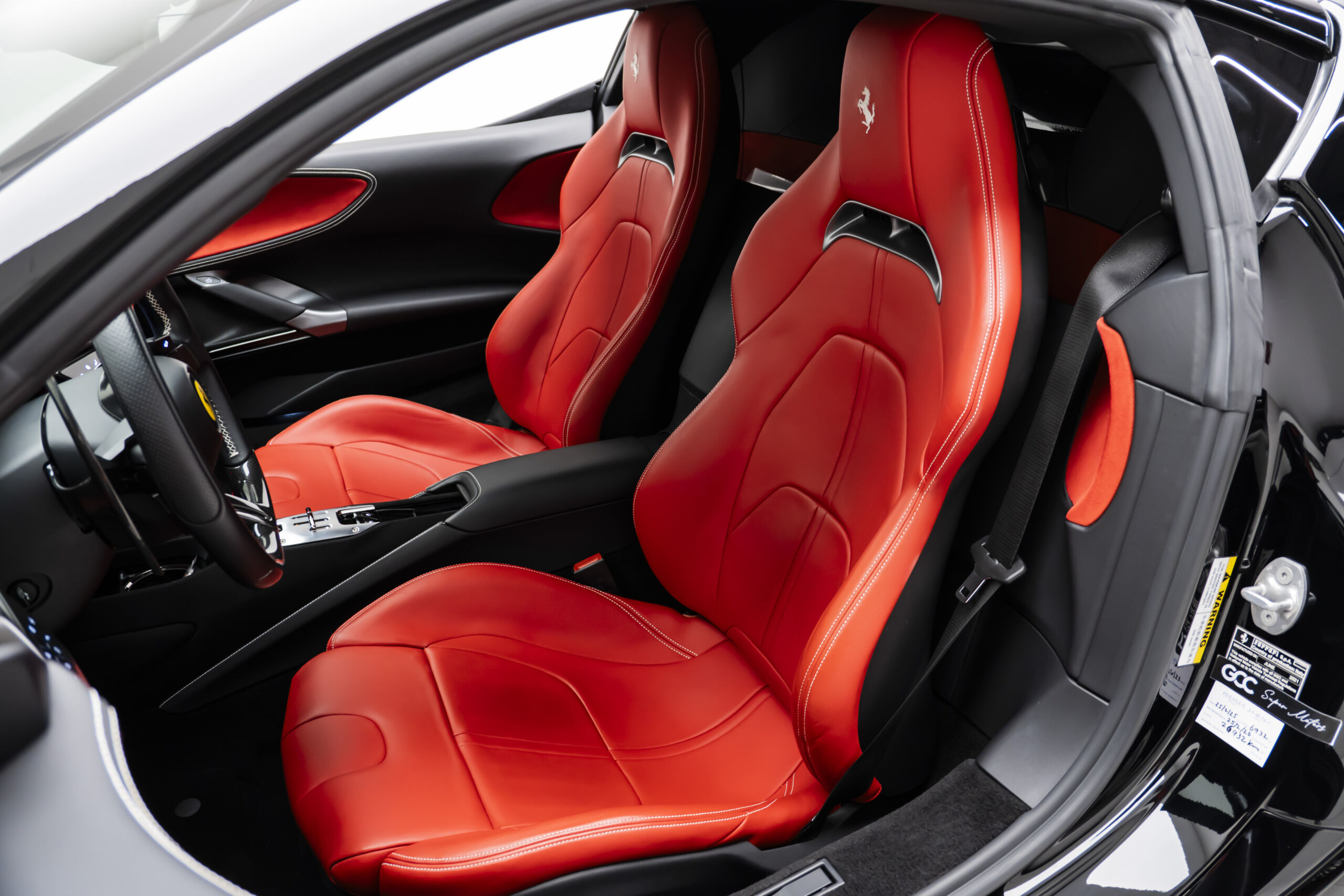 
								2022 Ferrari SF90 Stradale full									