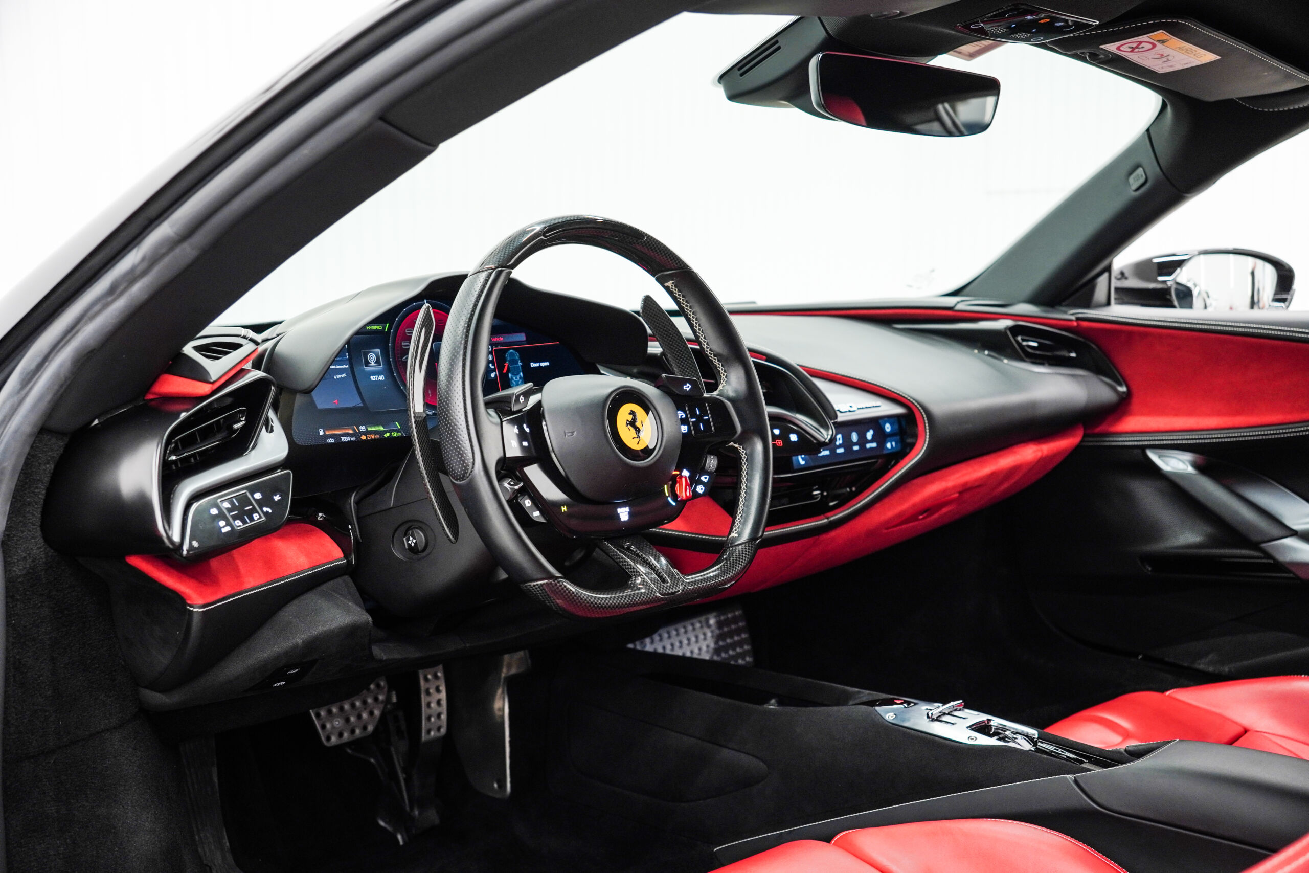 
								2022 Ferrari SF90 Stradale full									