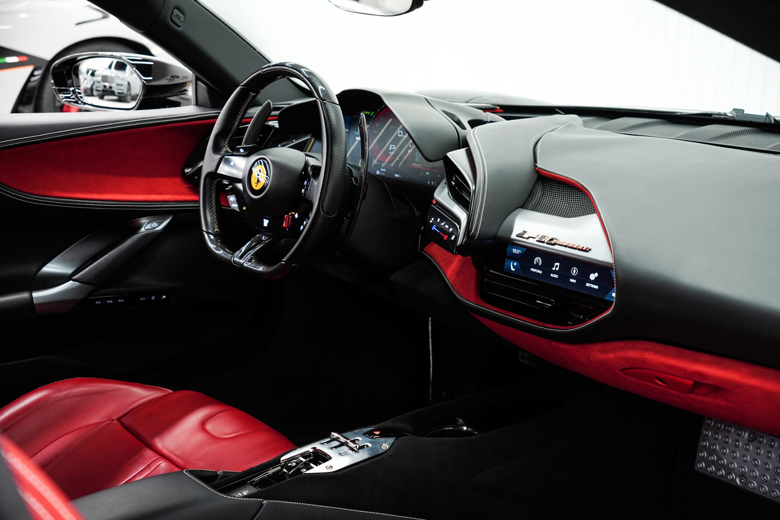 
								2022 Ferrari SF90 Stradale full									