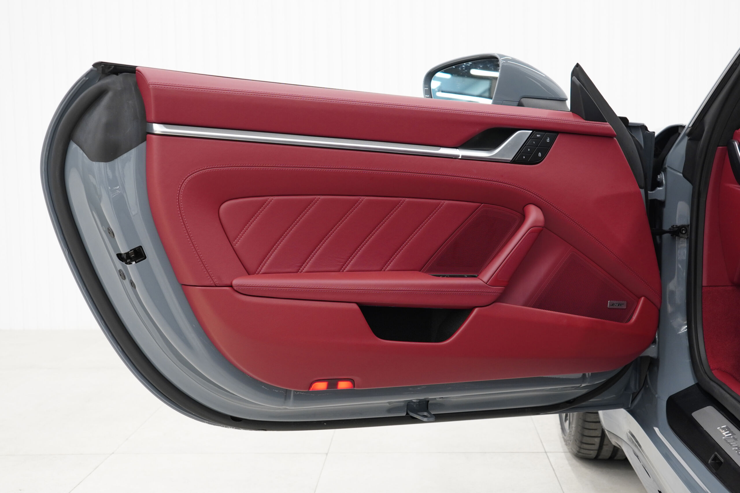 
								2024 Porsche 911 Turbo full									