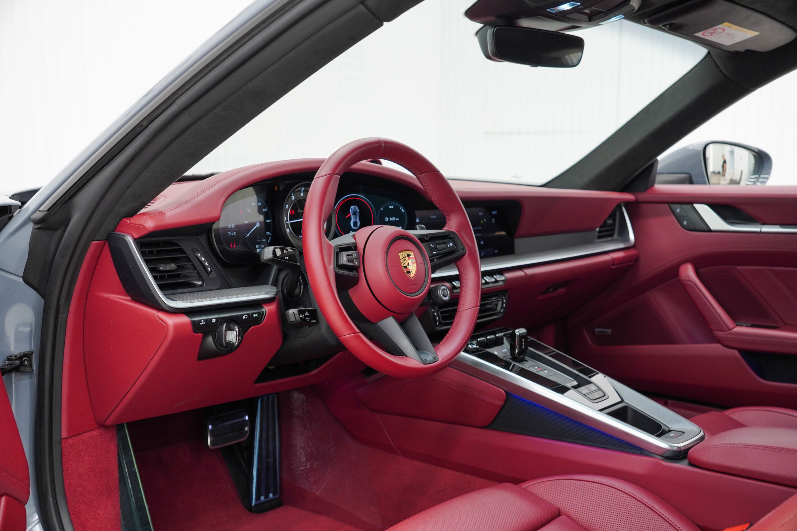 
								2024 Porsche 911 Turbo full									