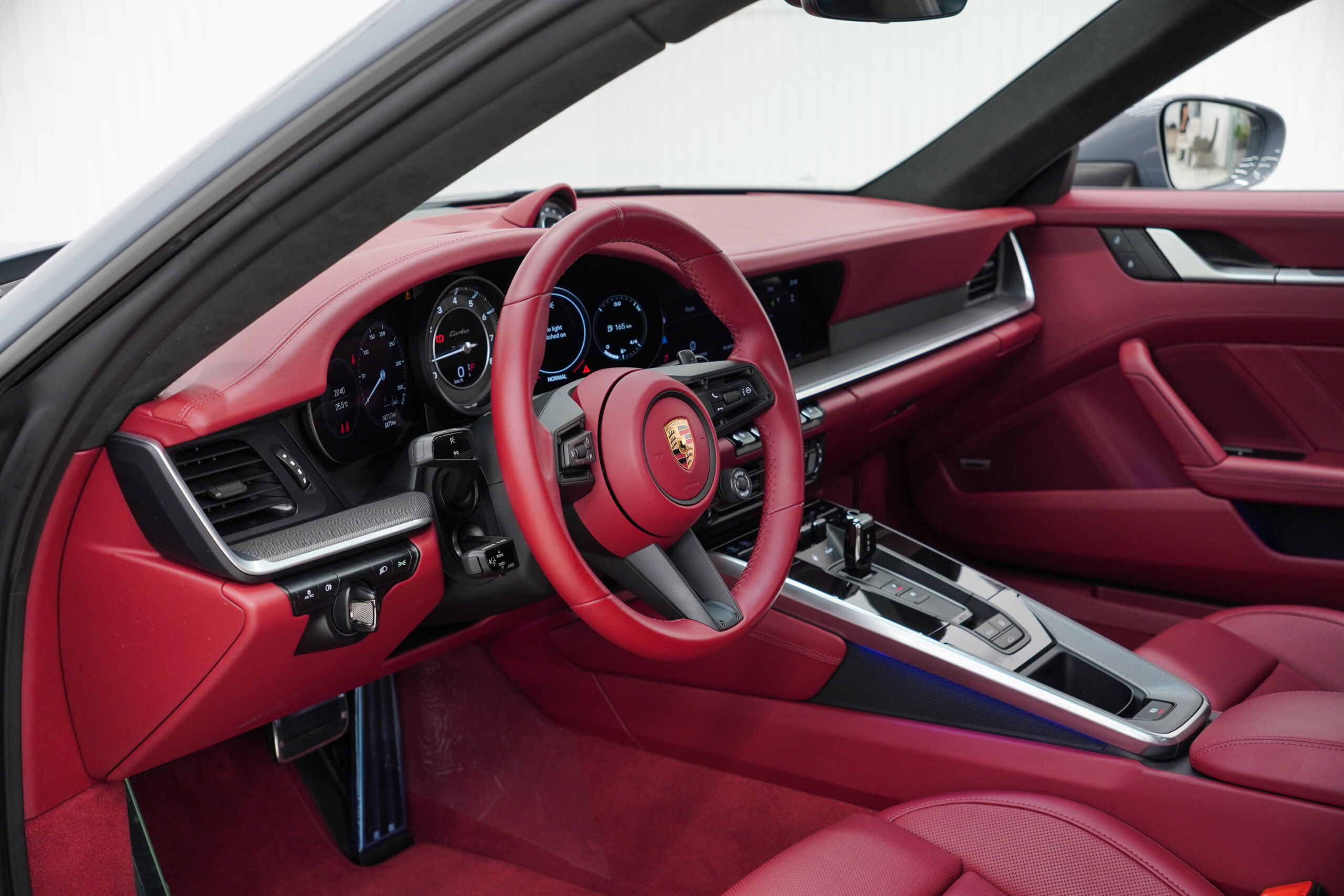 
								2024 Porsche 911 Turbo full									