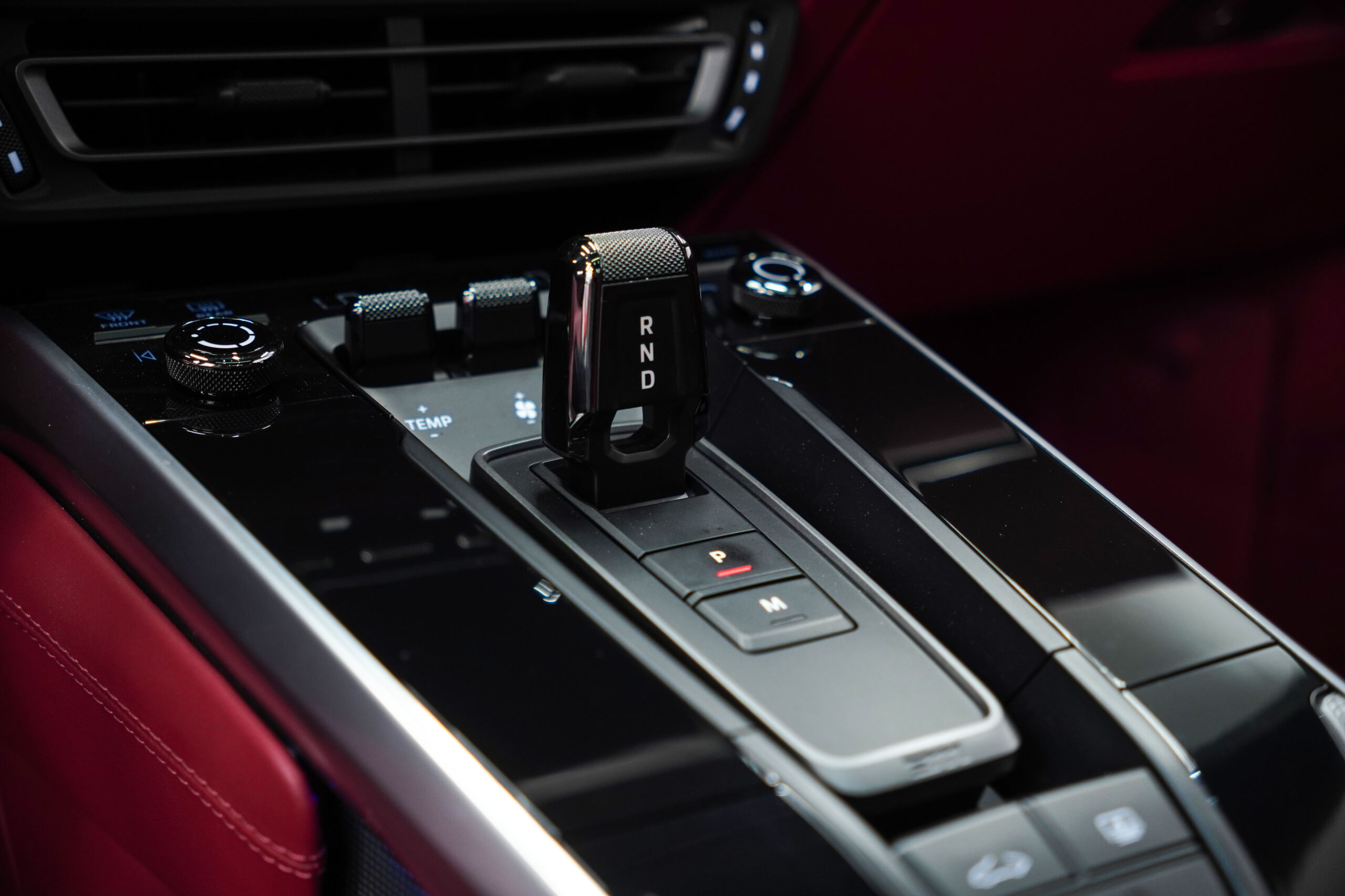 
								2024 Porsche 911 Turbo full									