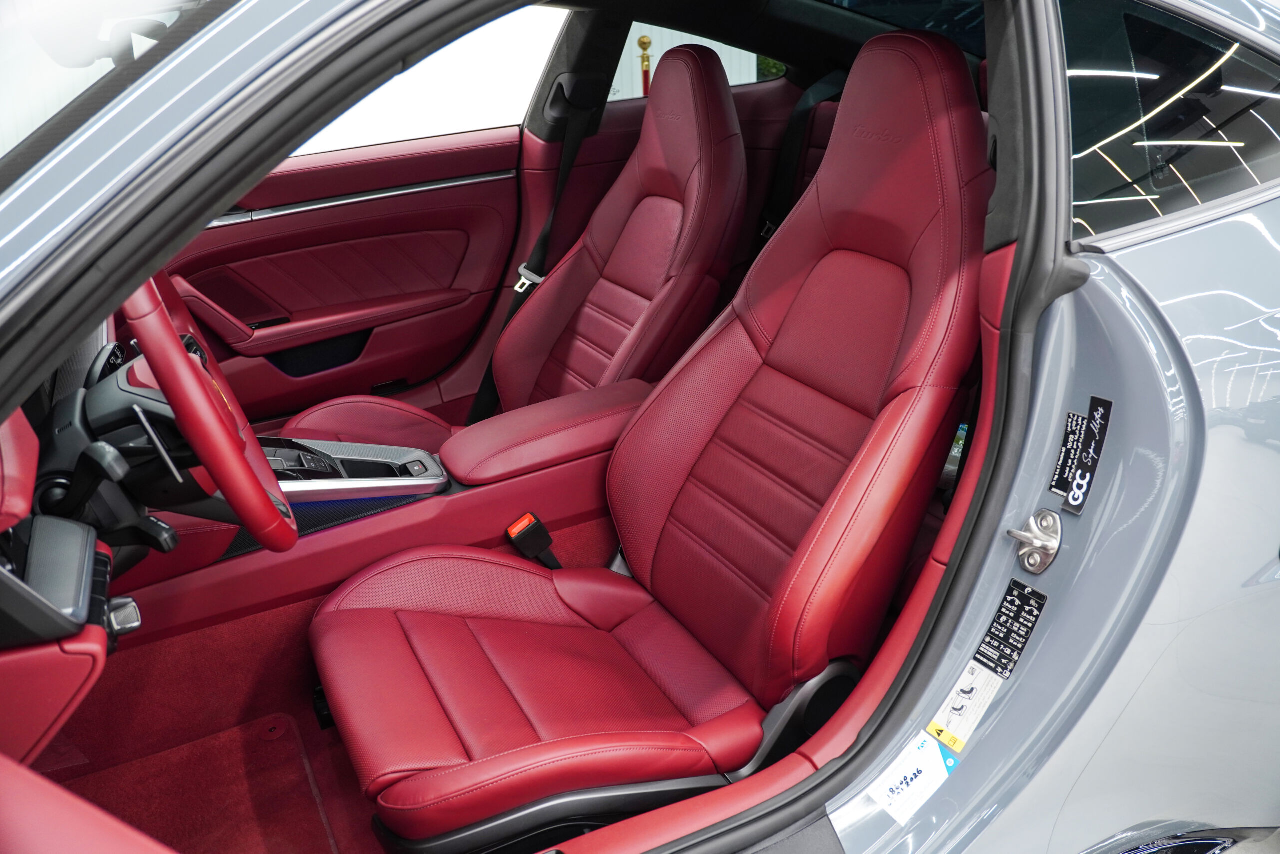 
								2024 Porsche 911 Turbo full									