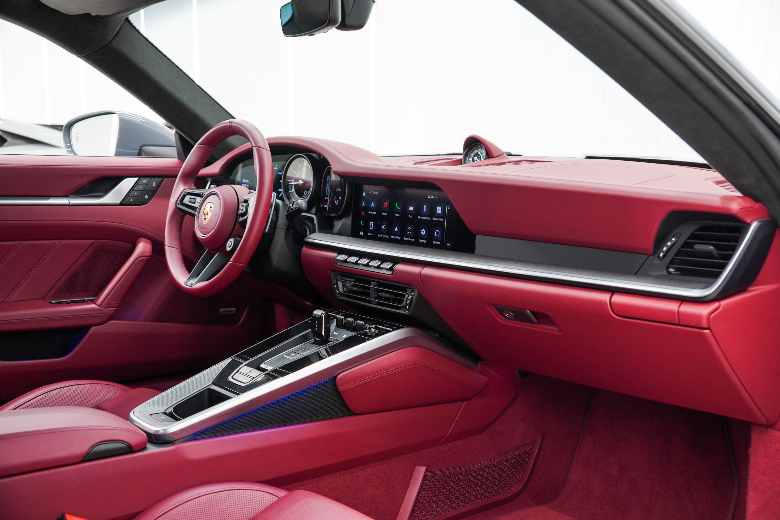 
								2024 Porsche 911 Turbo full									