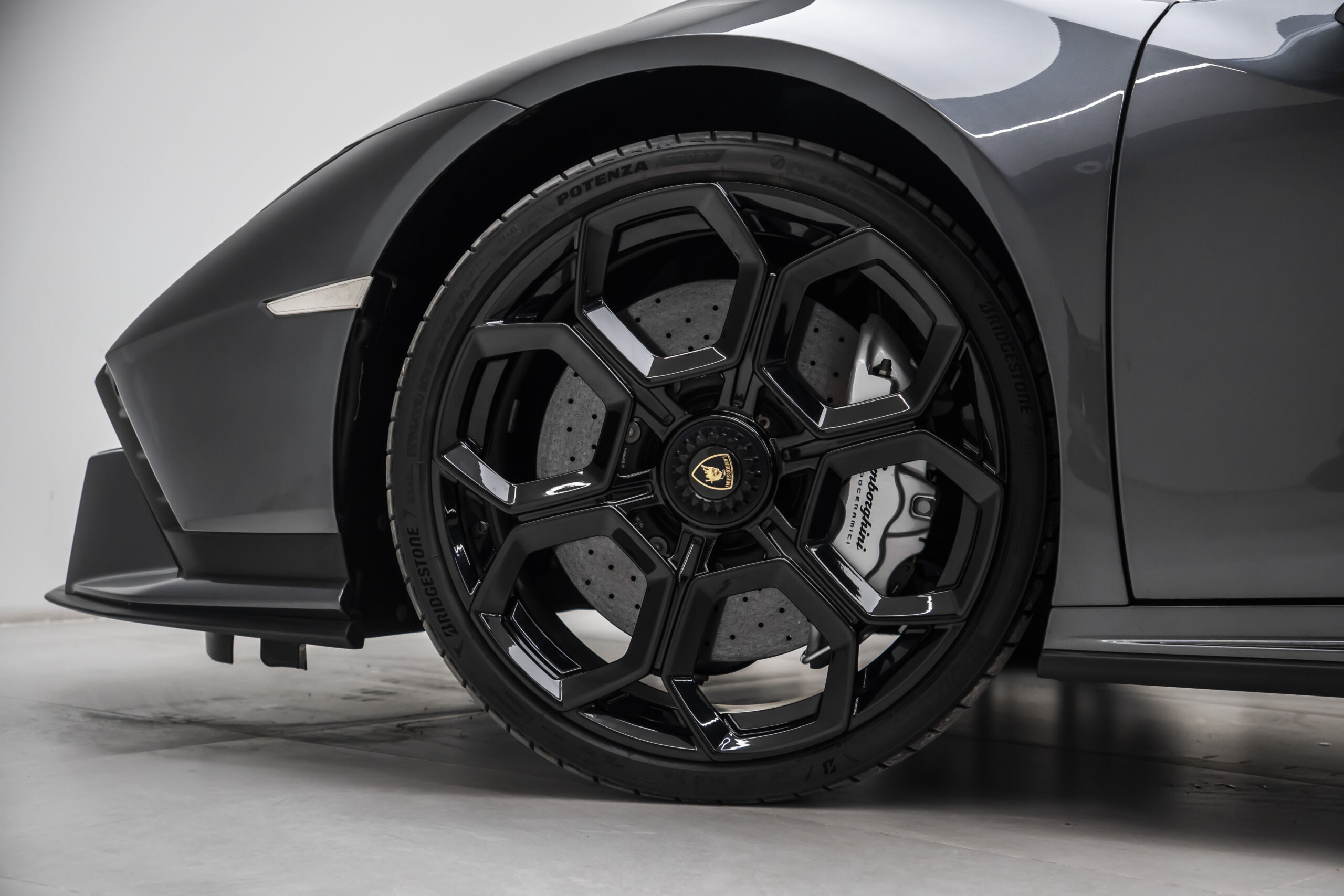 2023 Lamborghini Huracán Tecnica