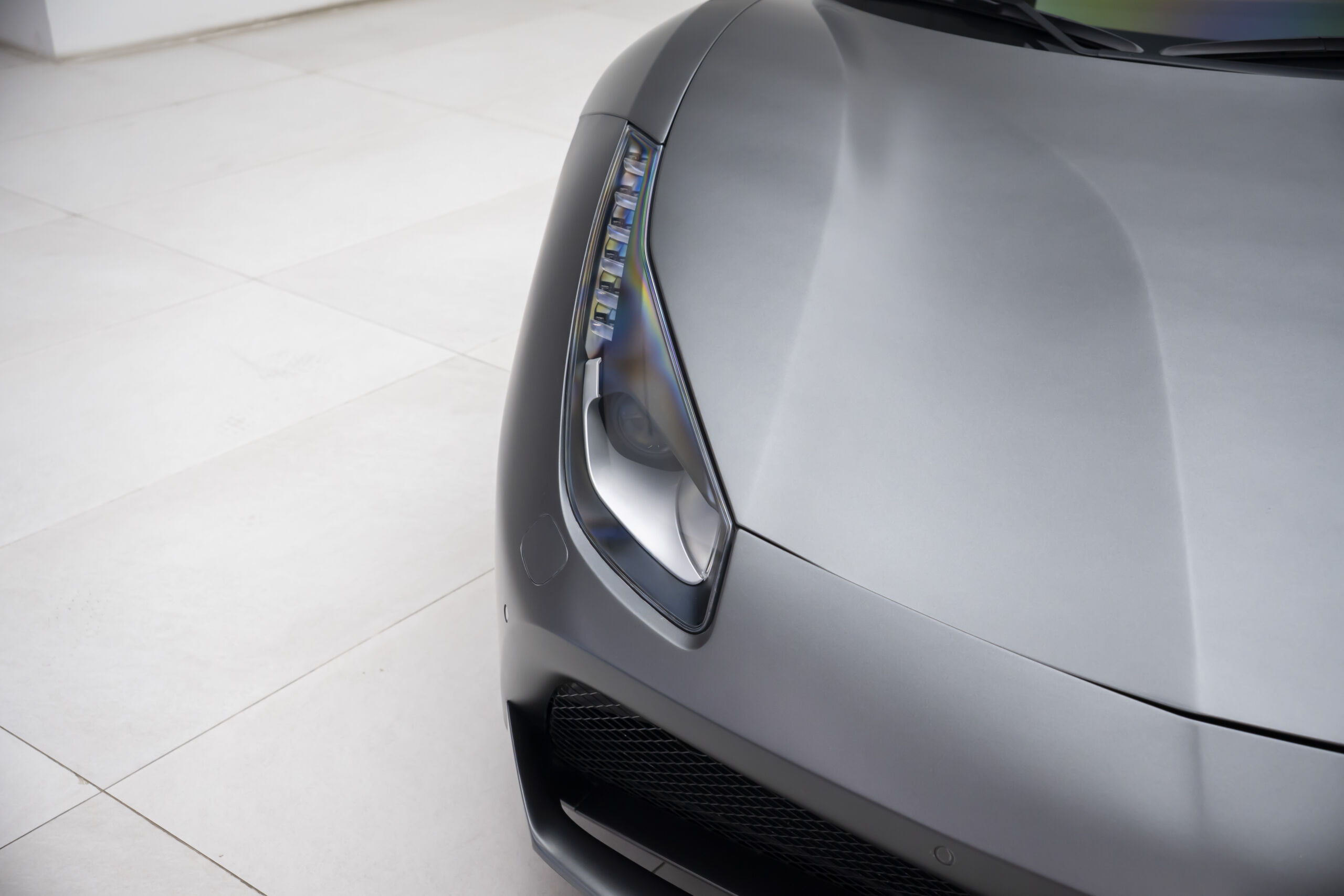 
								2016 Ferrari 488 GTB full									