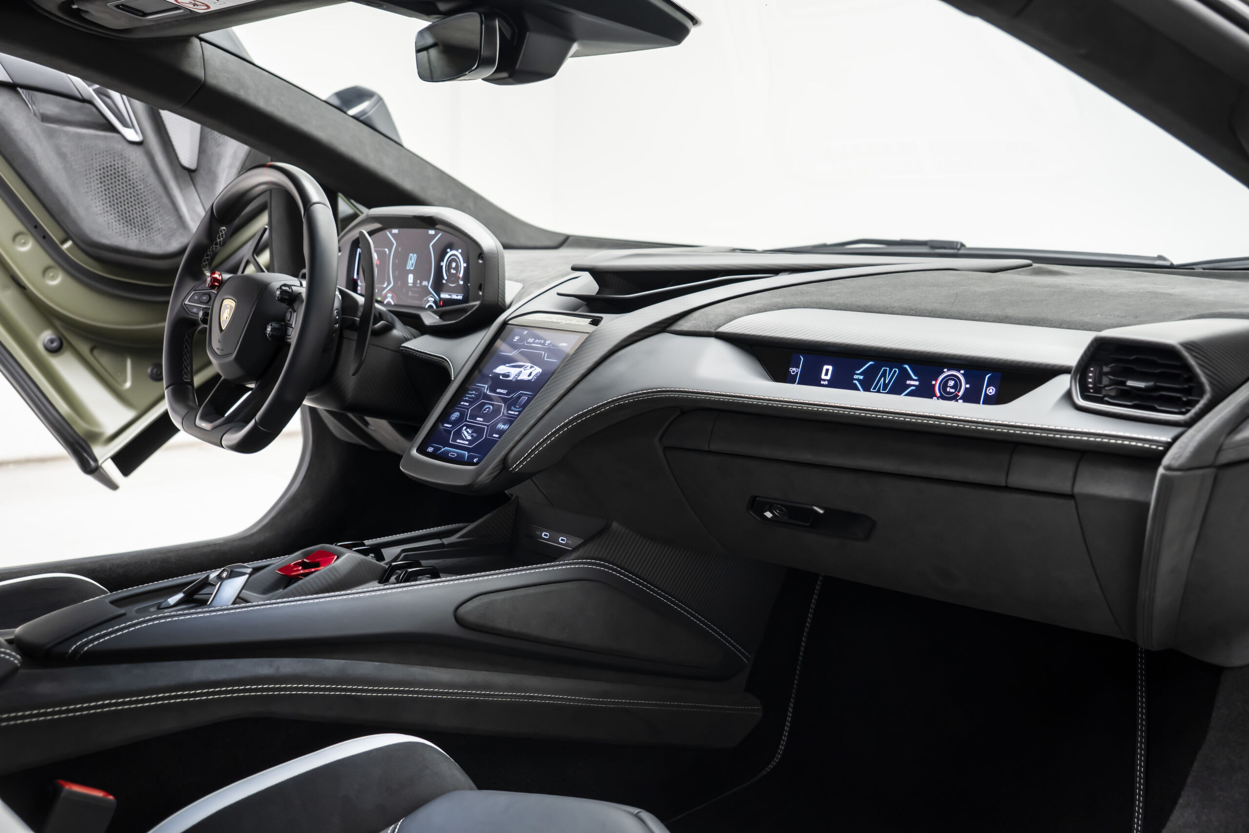 
								2024 Lamborghini Revuelto 6.5L V12 Hybrid 1001 HP full									