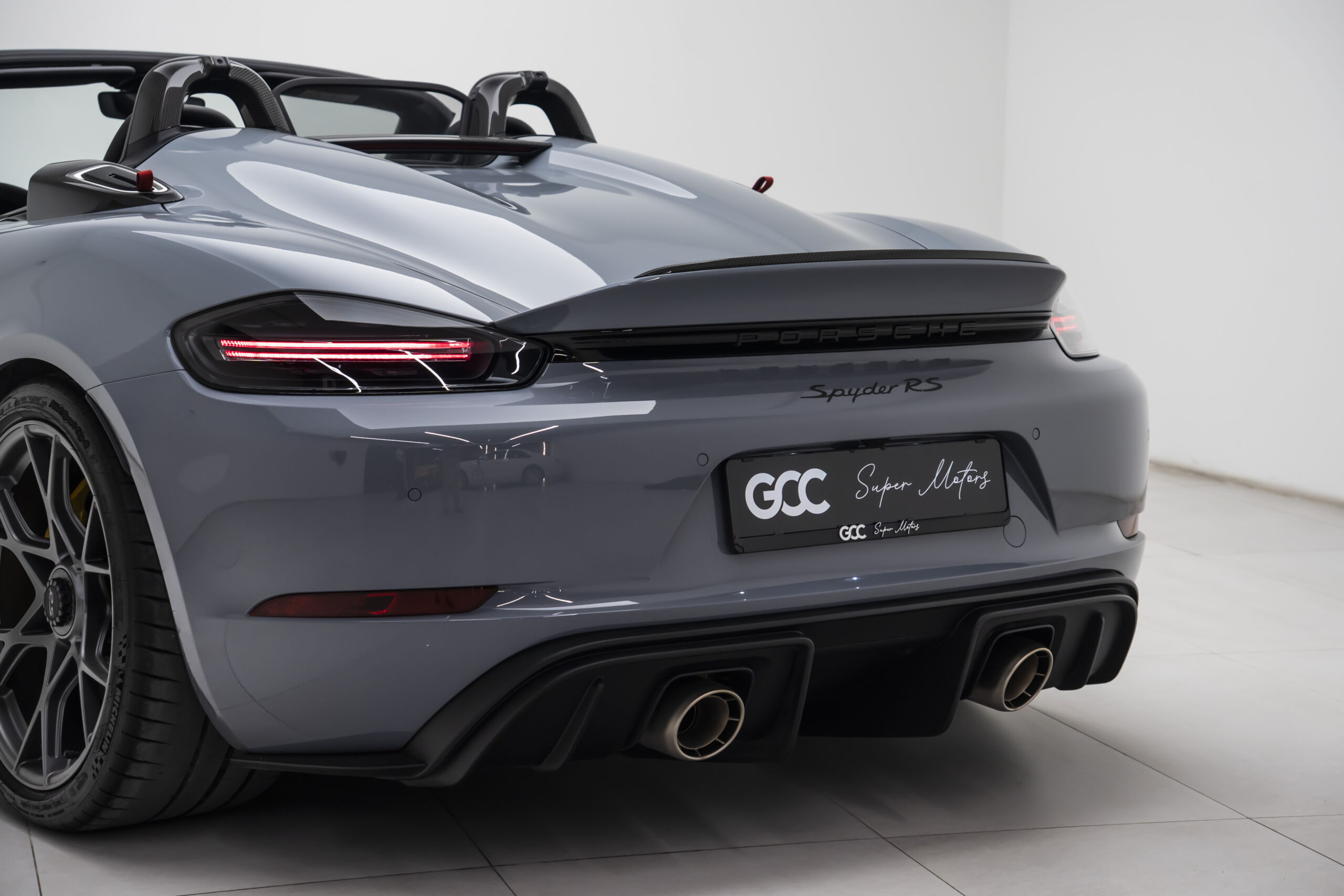 
								2024 Porsche 718 Spyder RS Weissach Package full									
