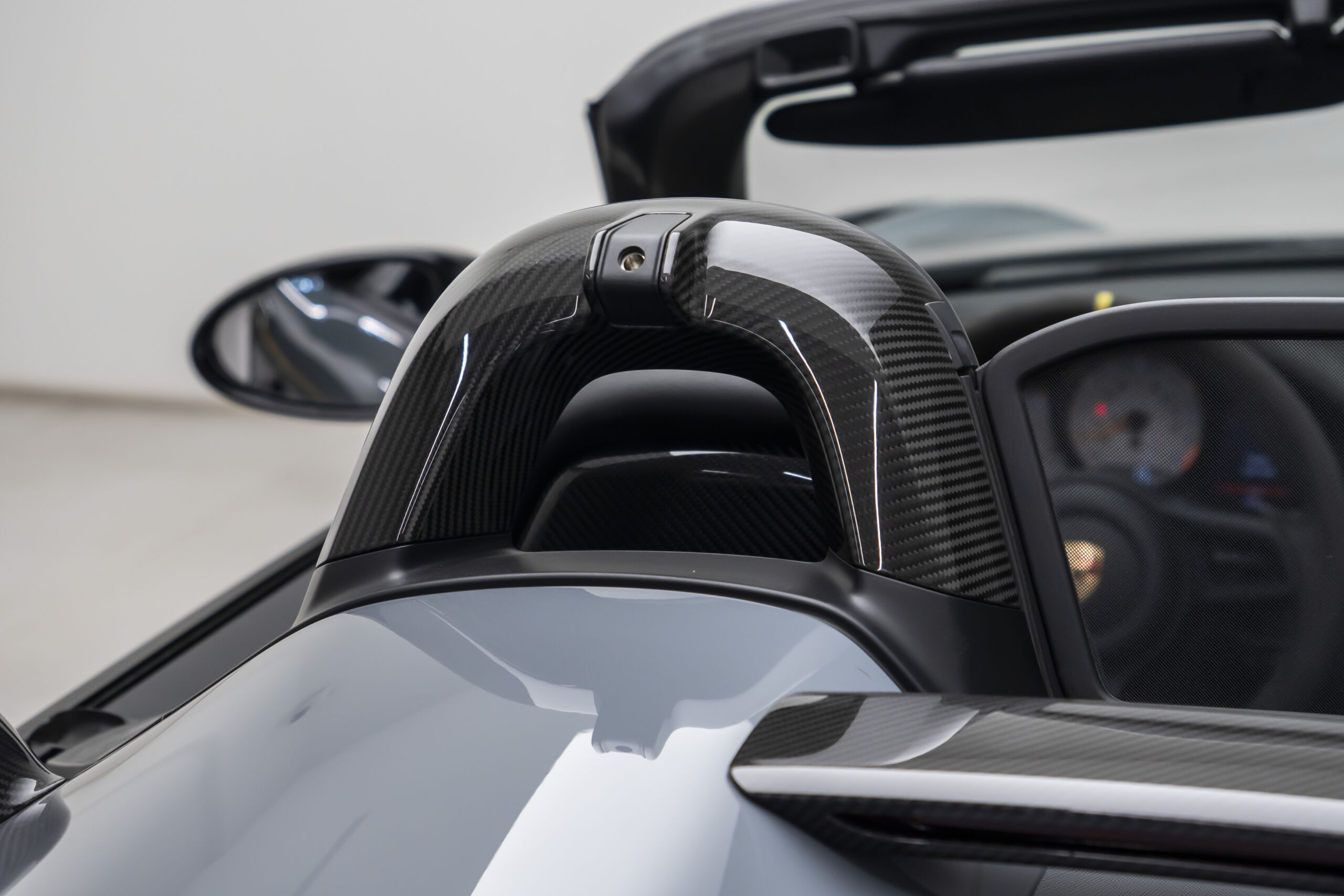 
								2024 Porsche 718 Spyder RS Weissach Package full									