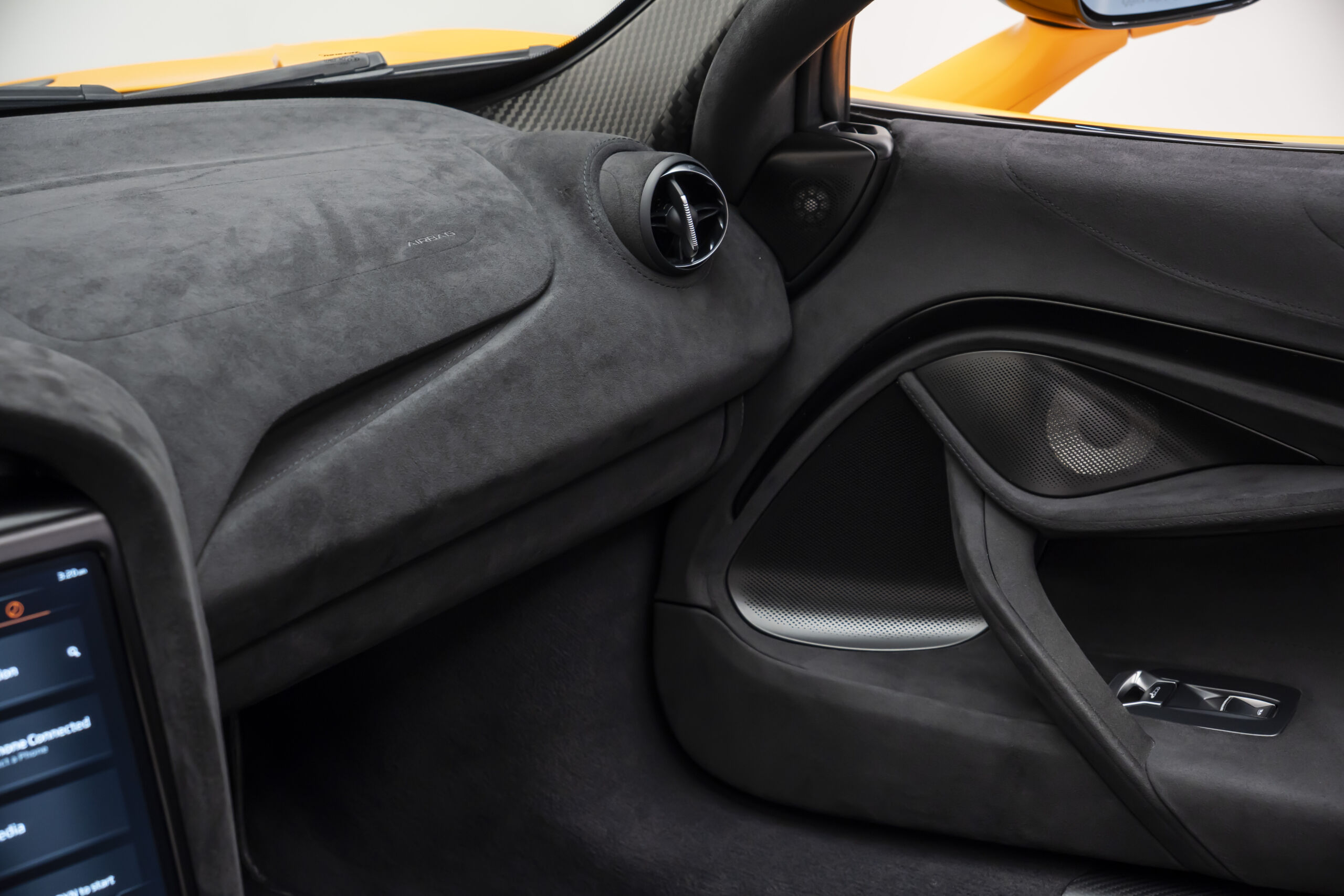 
								2024 McLaren 750S Spider full									