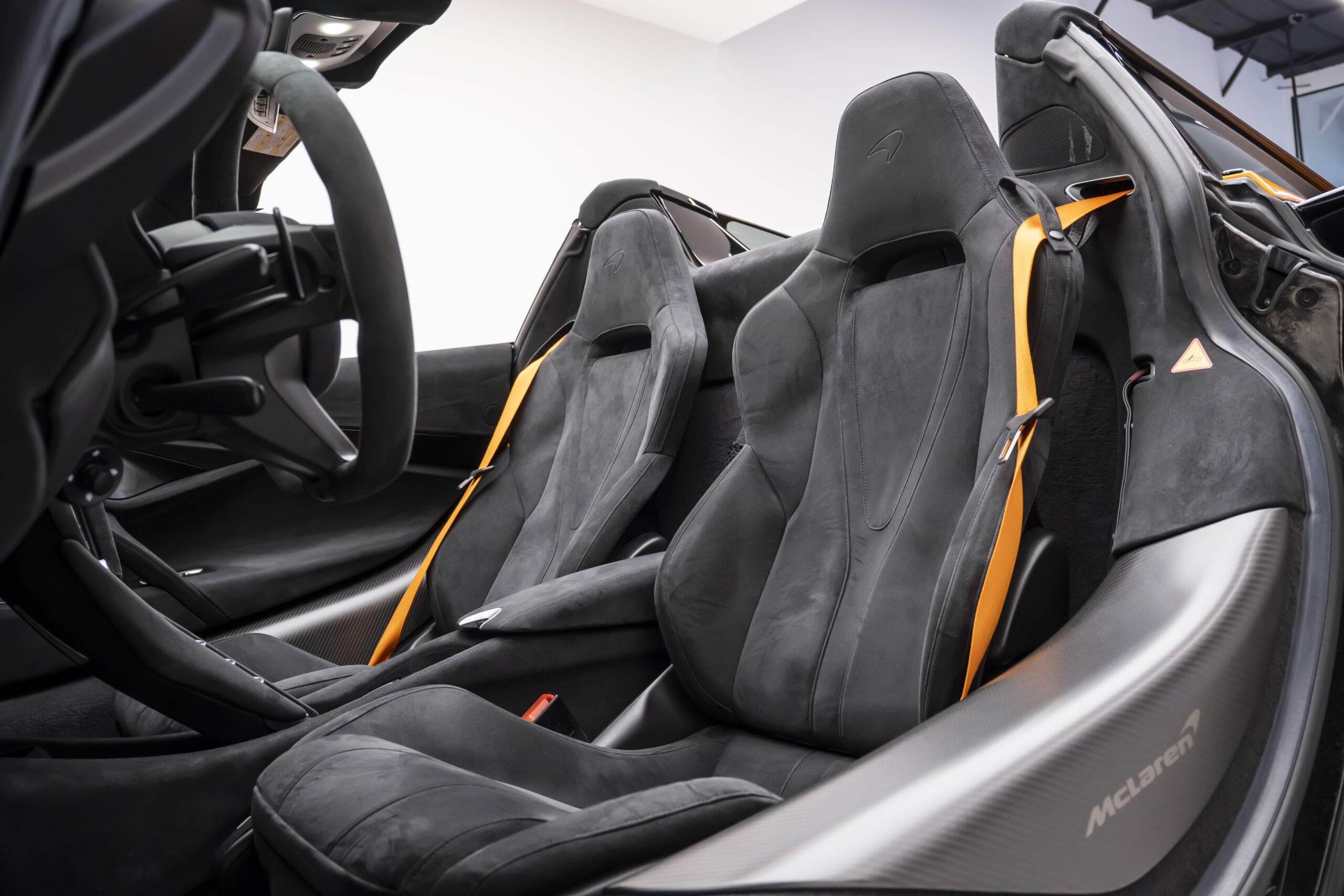 
								2024 McLaren 750S Spider full									