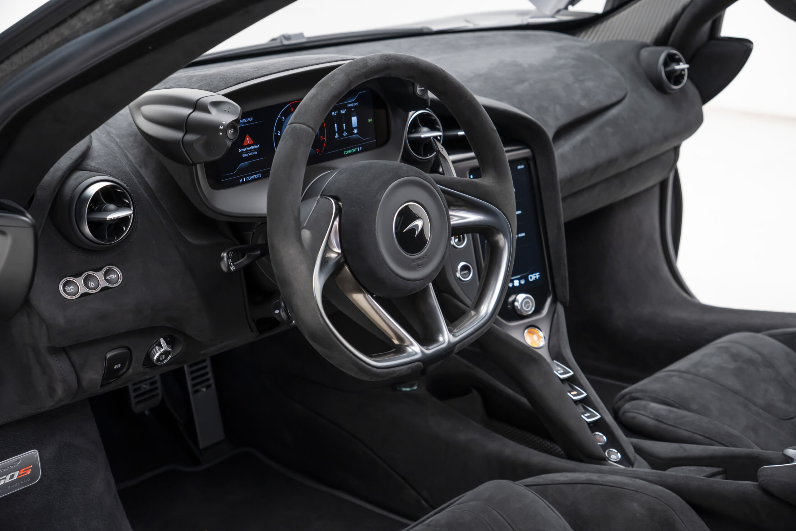 
								BRAND NEW 2025 MCLAREN 750S COUPE full									