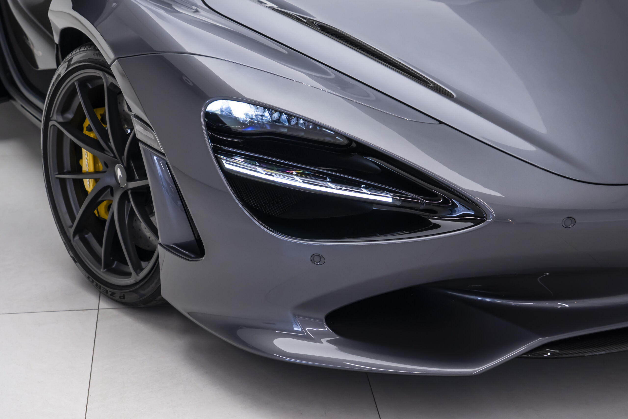 
								BRAND NEW 2025 MCLAREN 750S COUPE full									