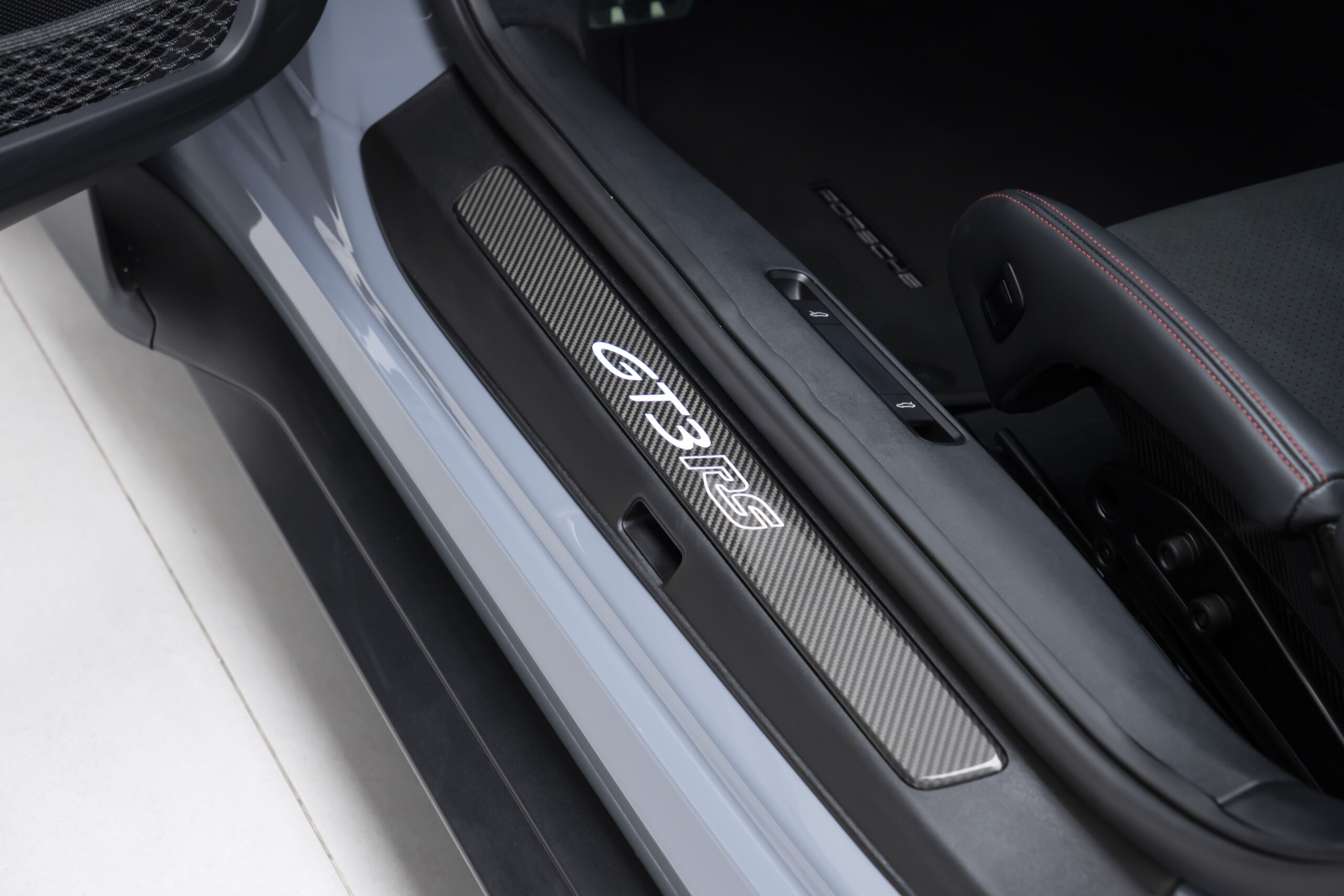 
								2025 Porsche 911 GT3 RS 992 full									