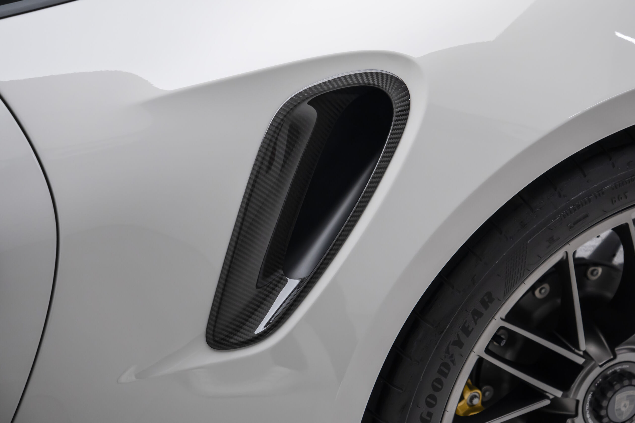 
								Brand New 2026 Porsche 911 Turbo S Cabriolet 992.2 full									