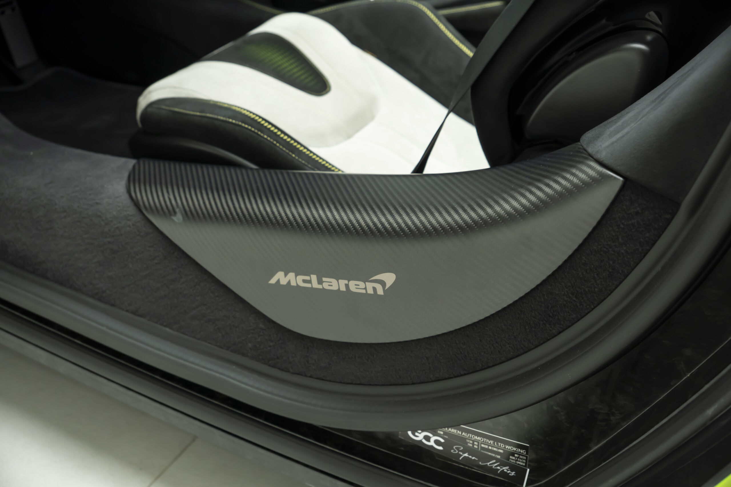 
								2025 McLaren 750S Spider Performance Pack full									