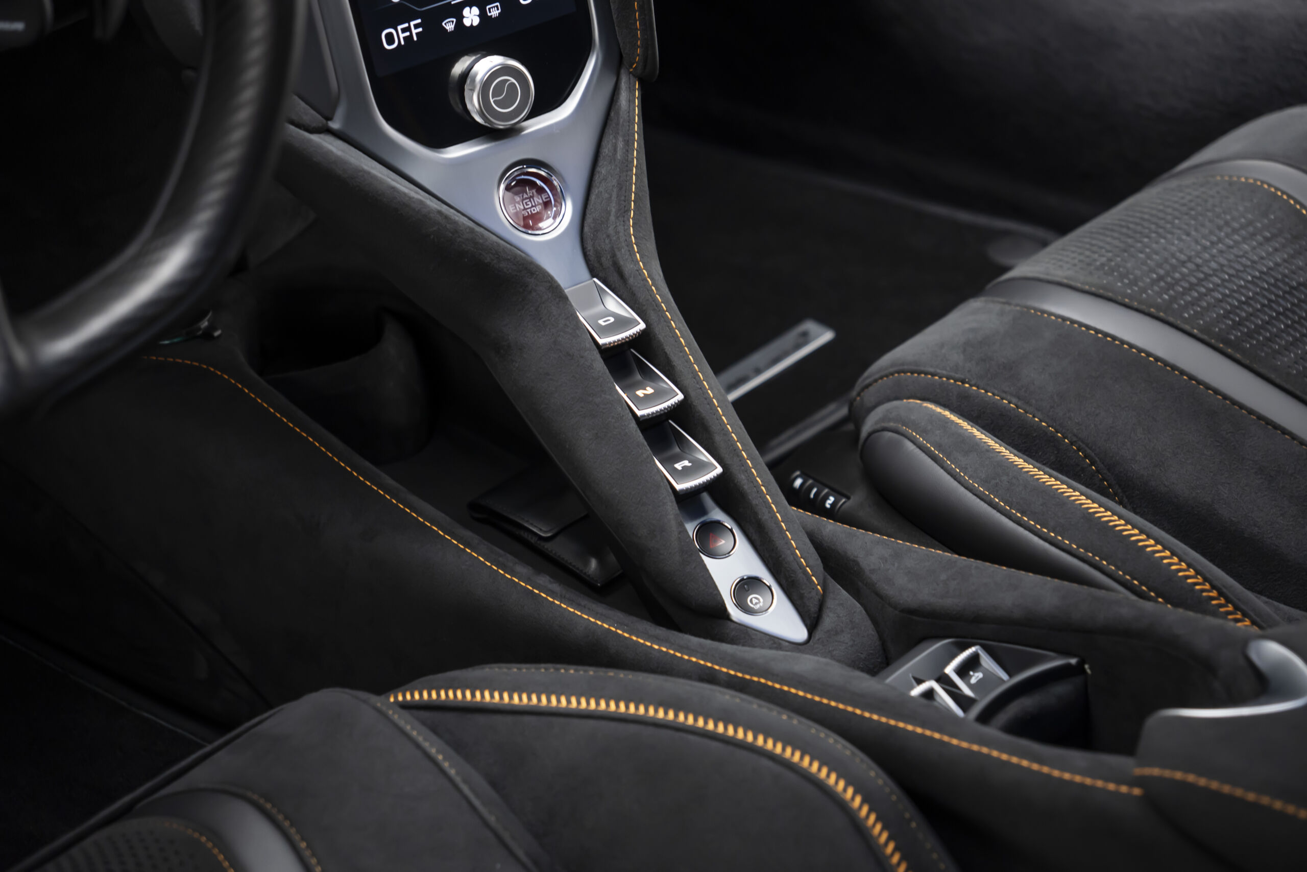 
								Special Order 2024 McLaren 750S Spider MSO Package Bespoke 1:1 full									