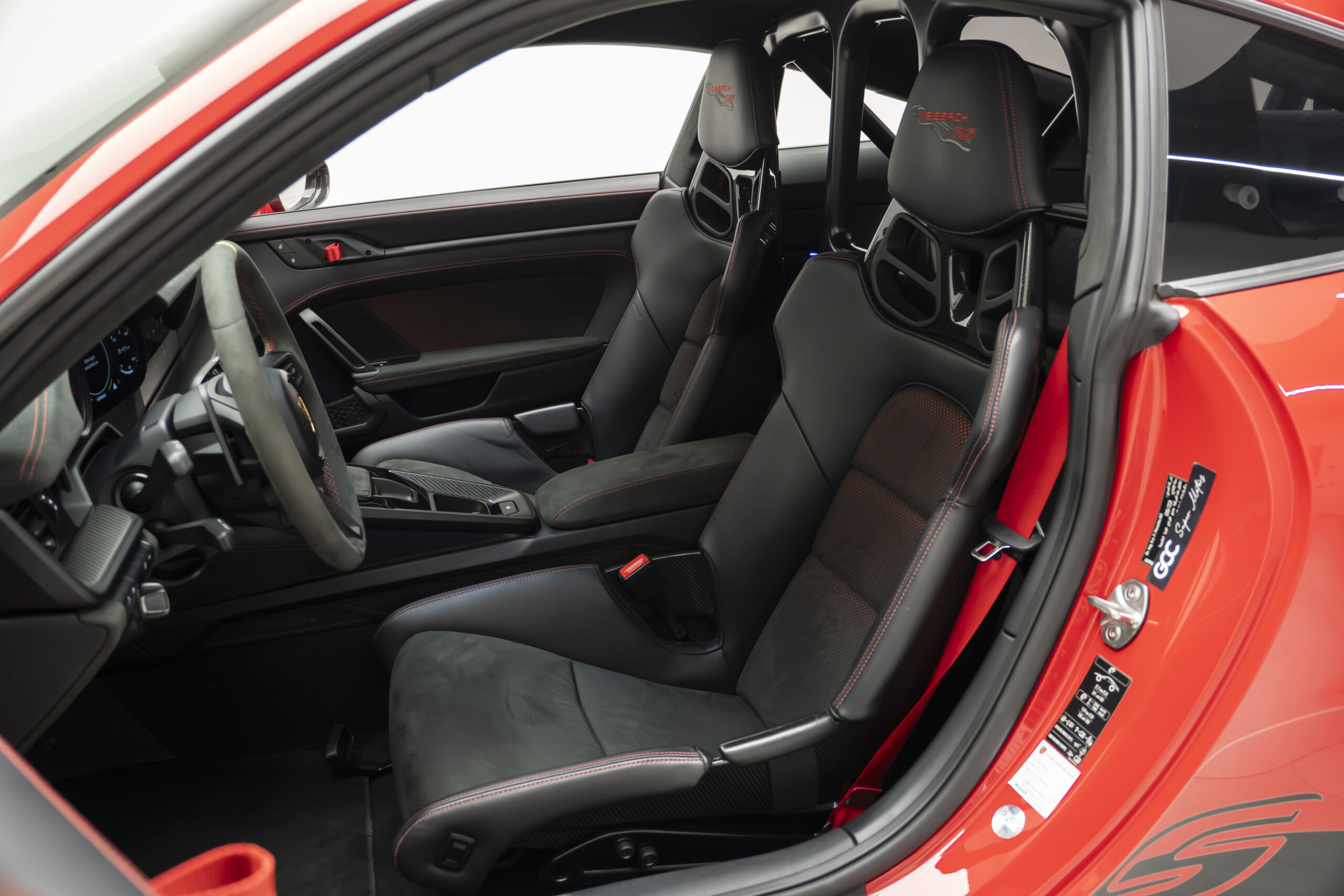 
								2023 Porsche 911 GT3 RS 992 Weissach Clubsport full									