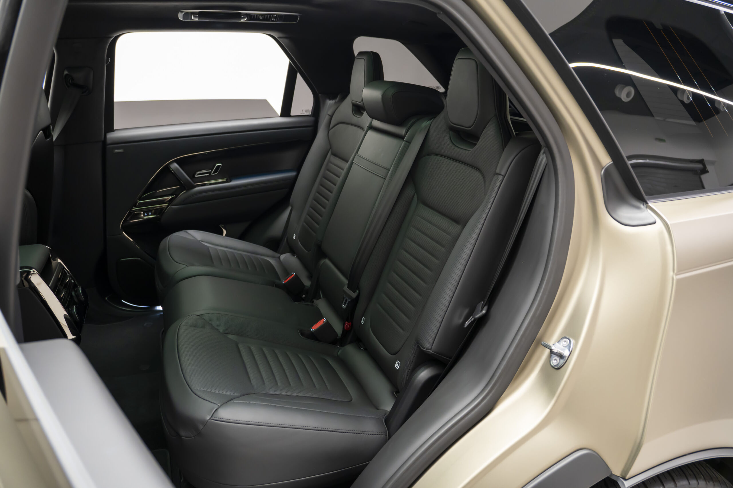 
								2024 Range Rover Sport SV Edition One full									