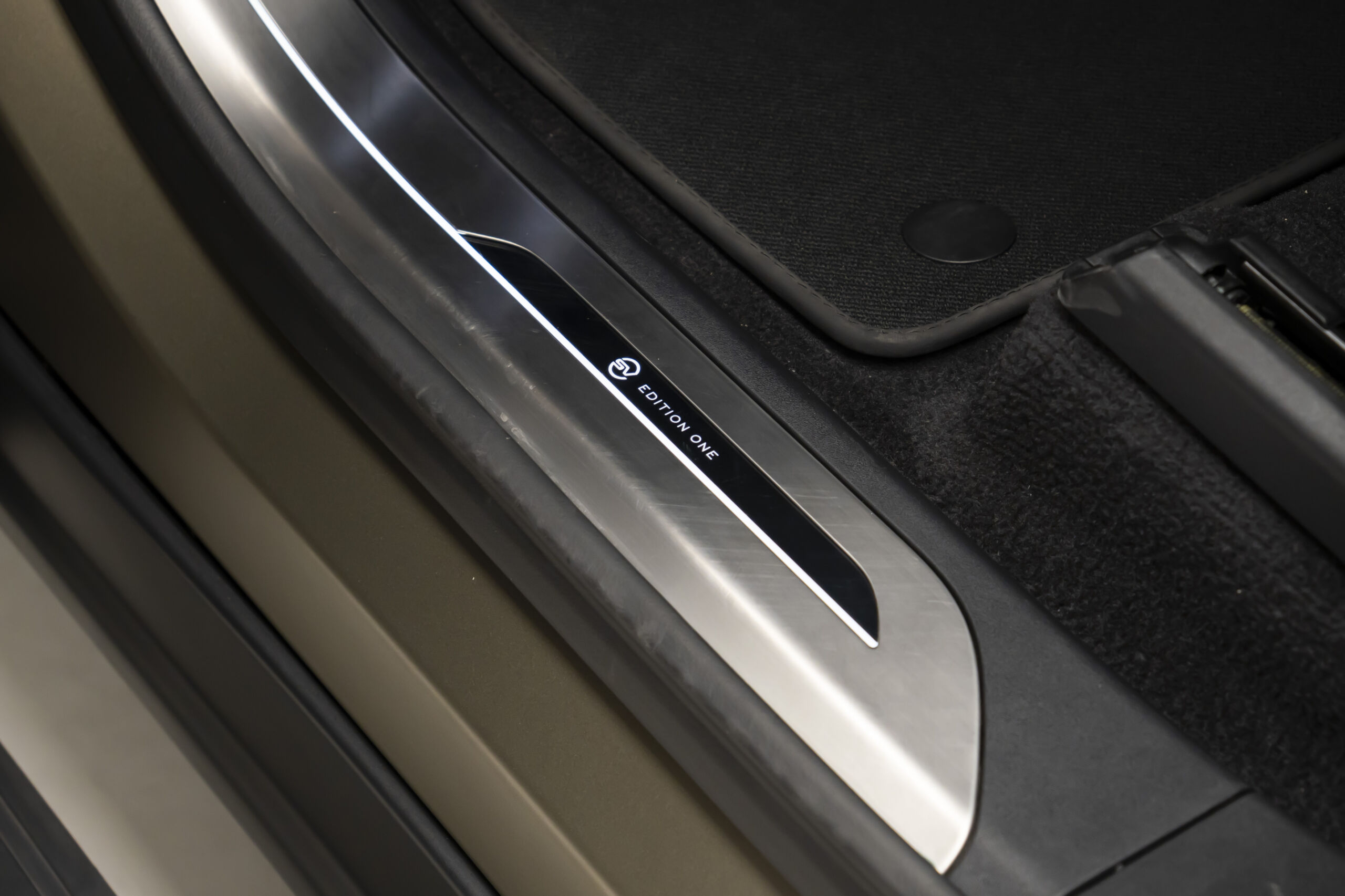 
								2024 Range Rover Sport SV Edition One full									