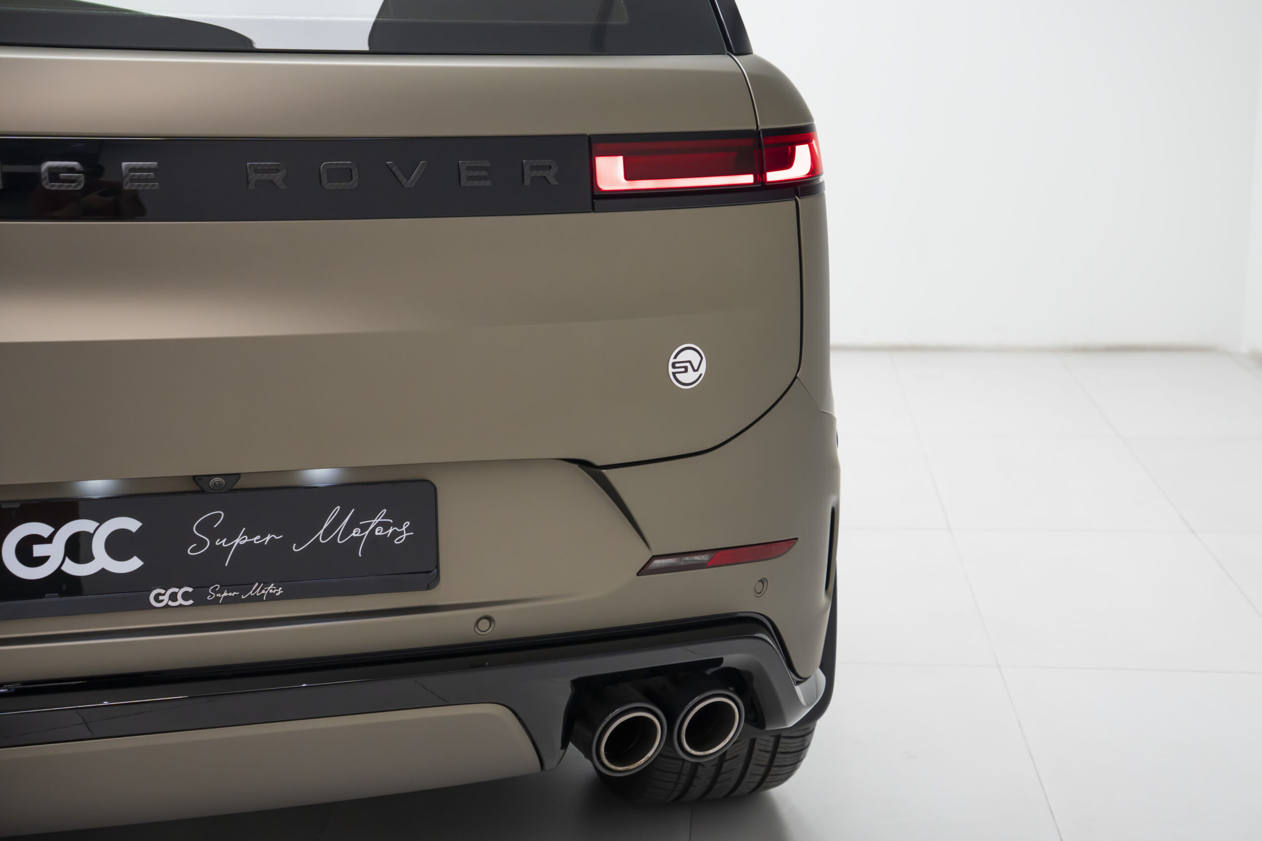 
								2024 Range Rover Sport SV Edition One full									