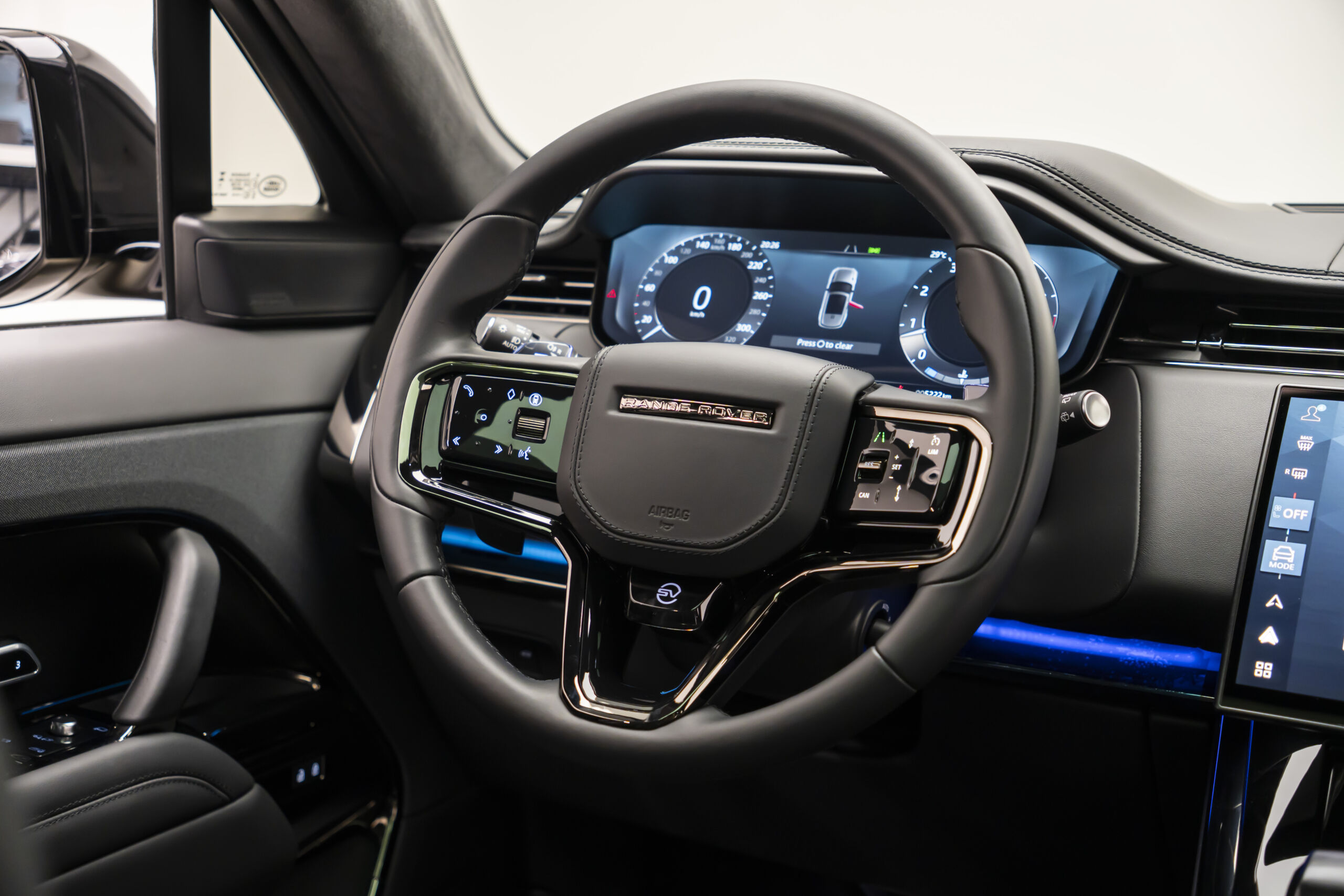 
								2024 Range Rover Sport SV Edition One full									