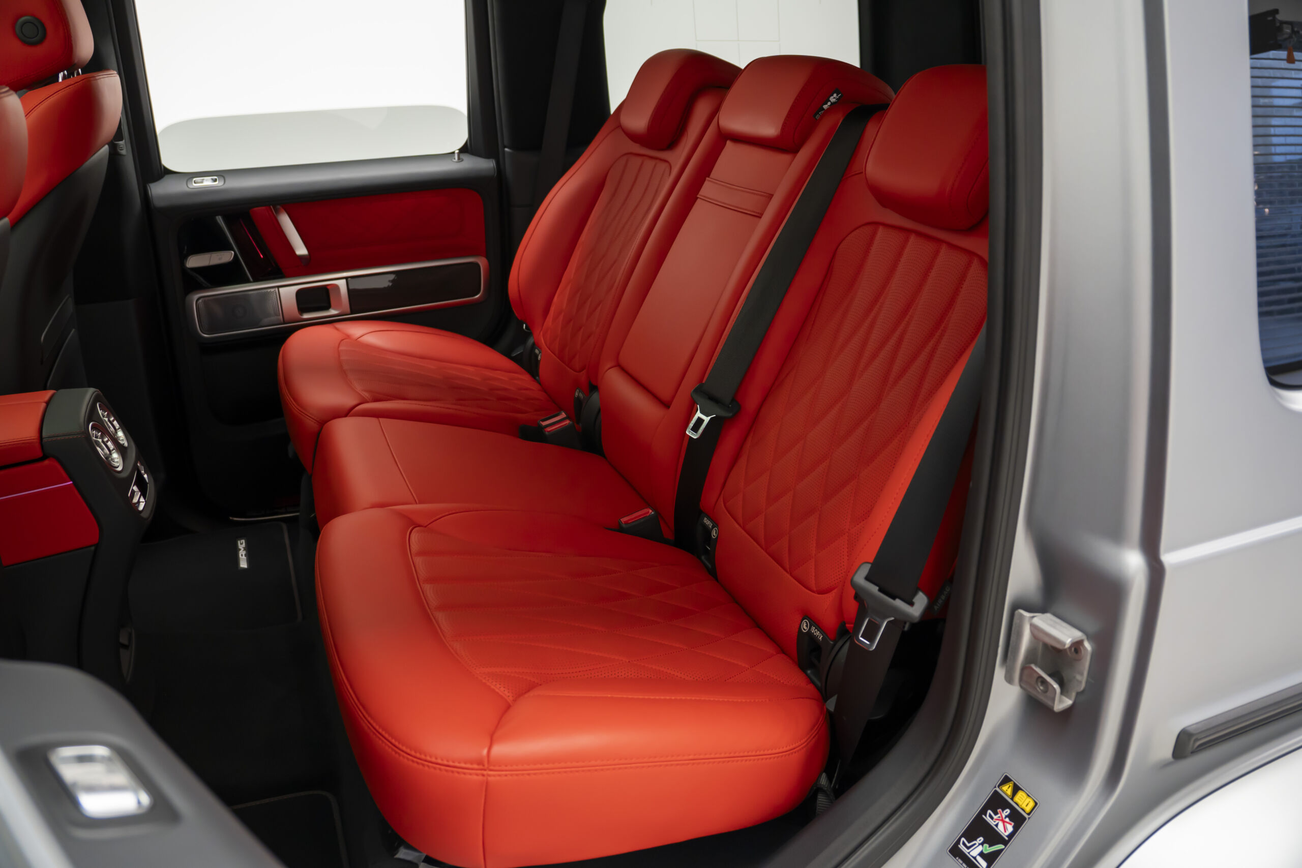
								2025 Mercedes AMG G63 Performance Package full									
