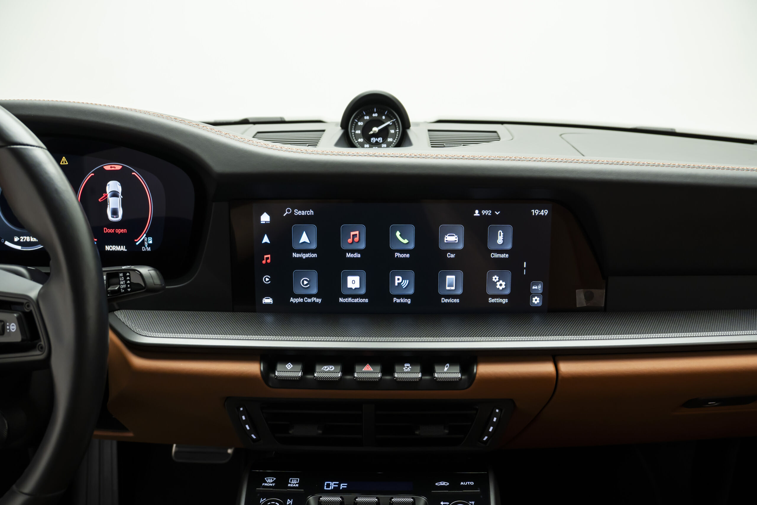 
								2025 Porsche 911 Carrera Coupe full									