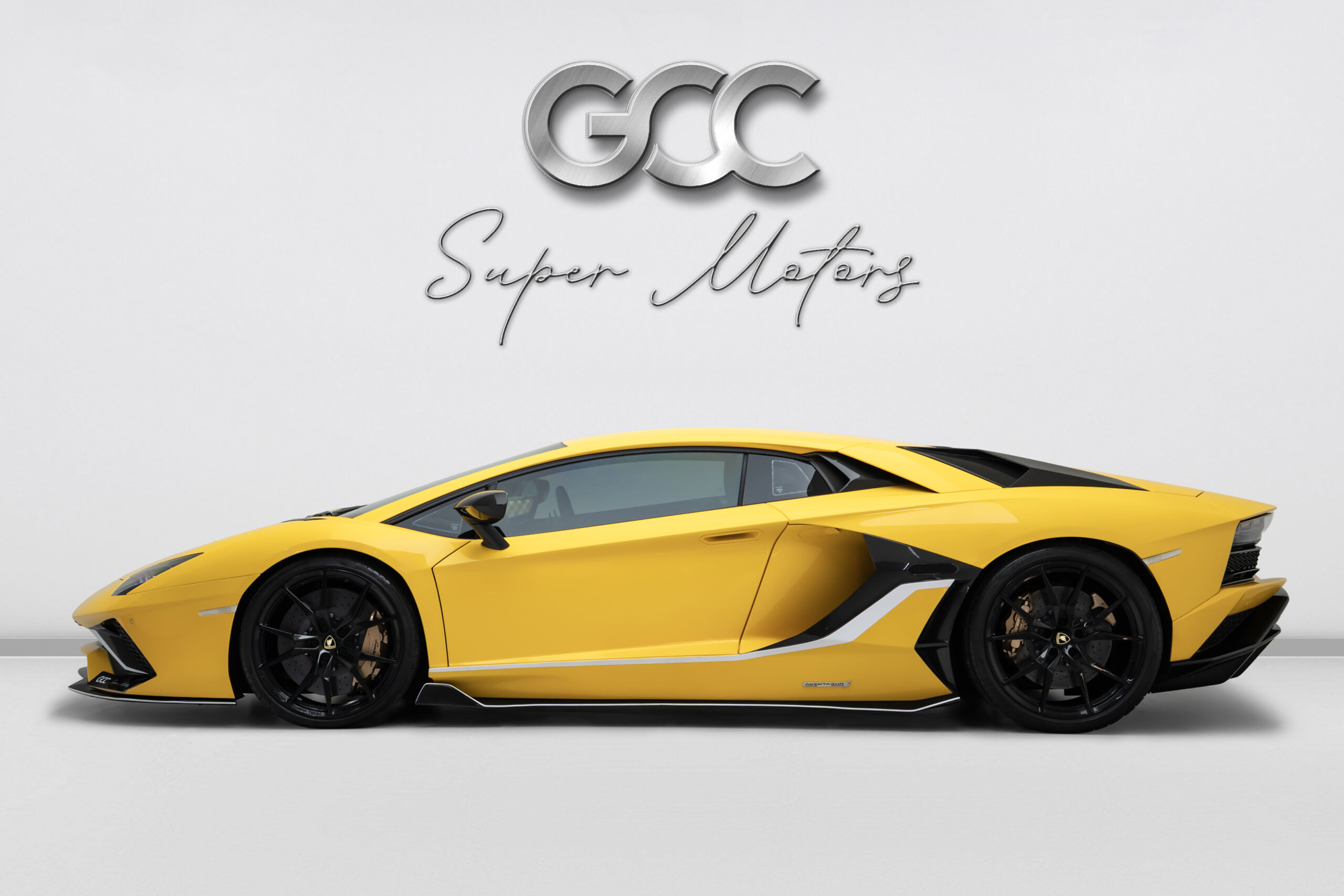 
								2018 Lamborghini Aventador S Coupe LP 740-4 full									