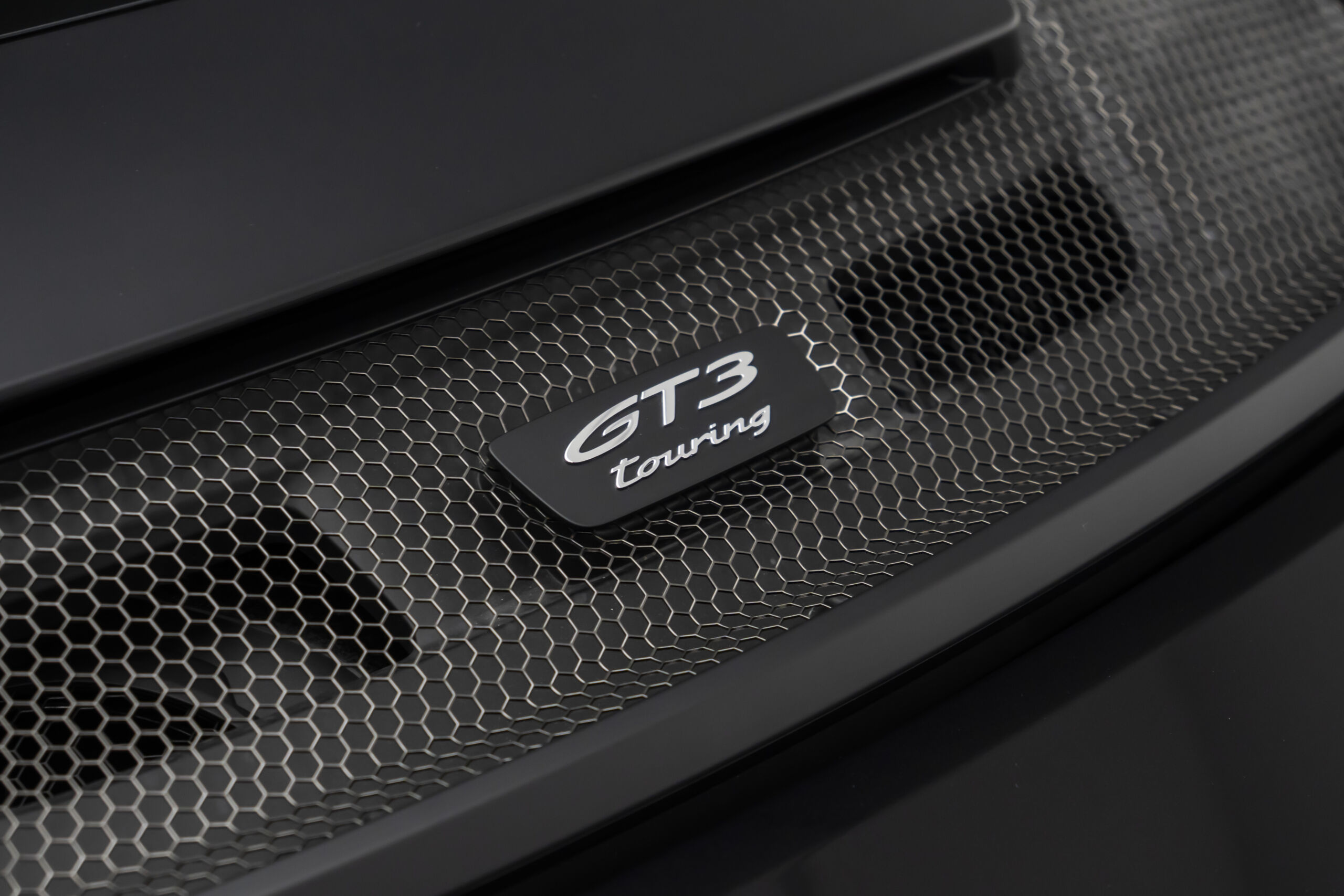 
								2026 Porsche 911 GT3 Touring full									