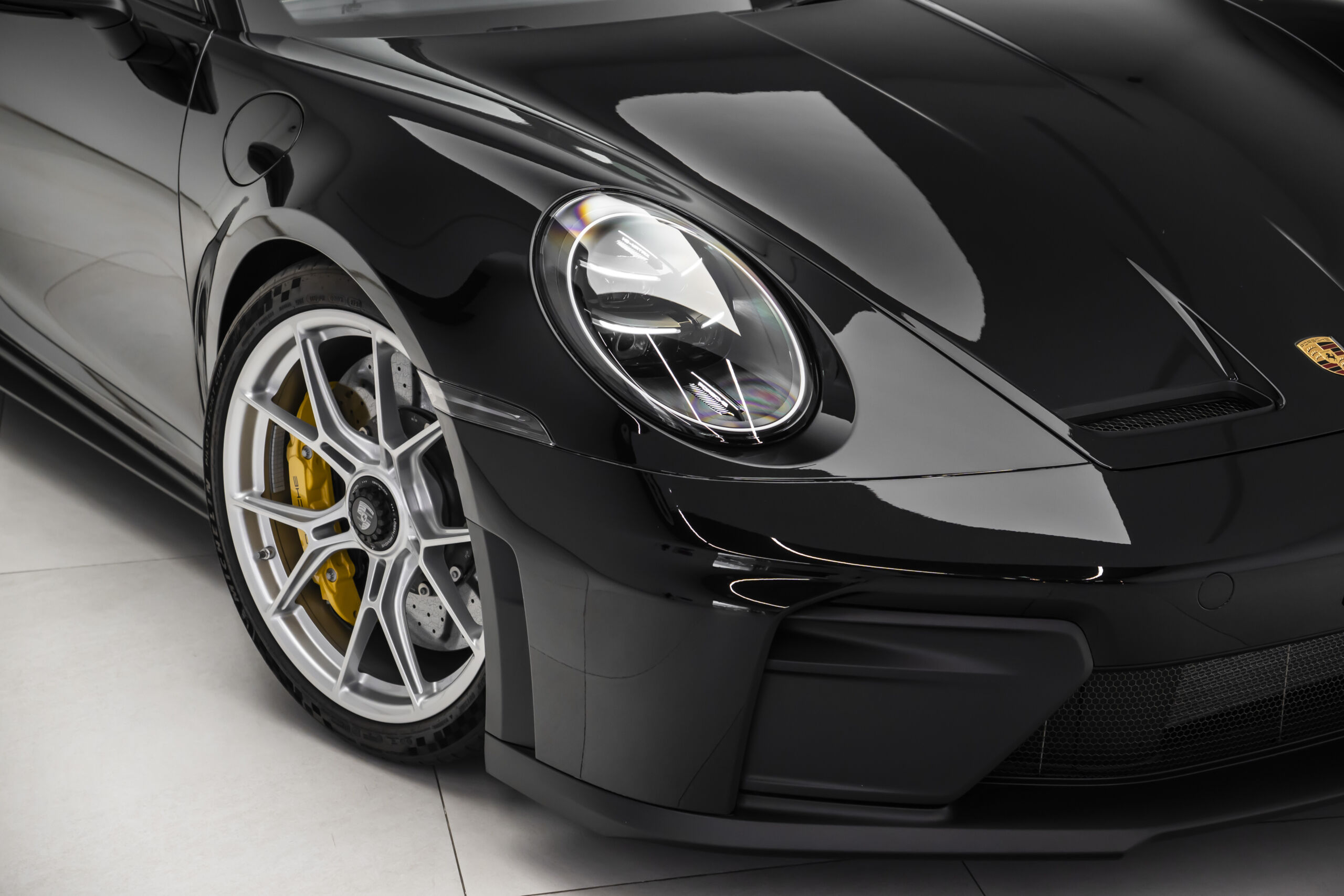 
								2026 Porsche 911 GT3 Touring full									