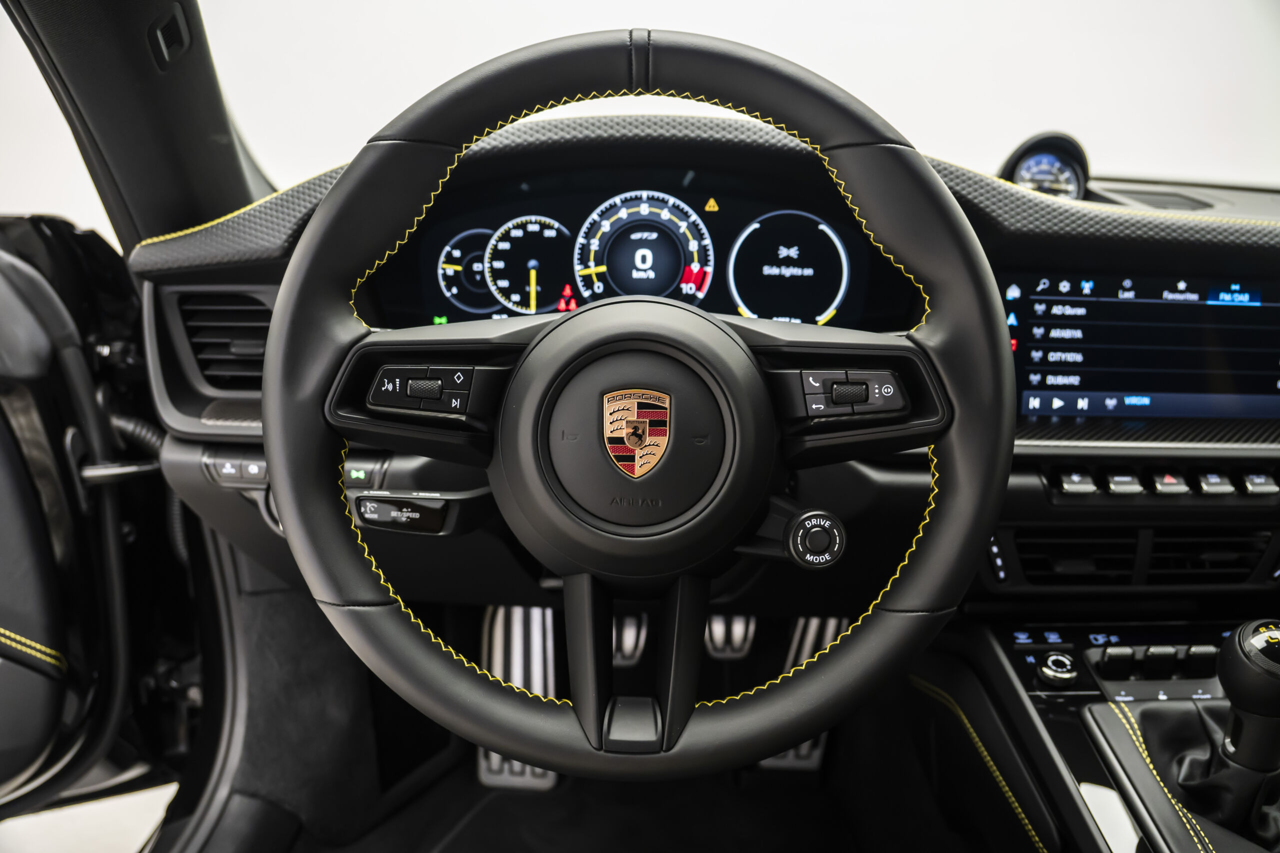 
								2026 Porsche 911 GT3 Touring full									