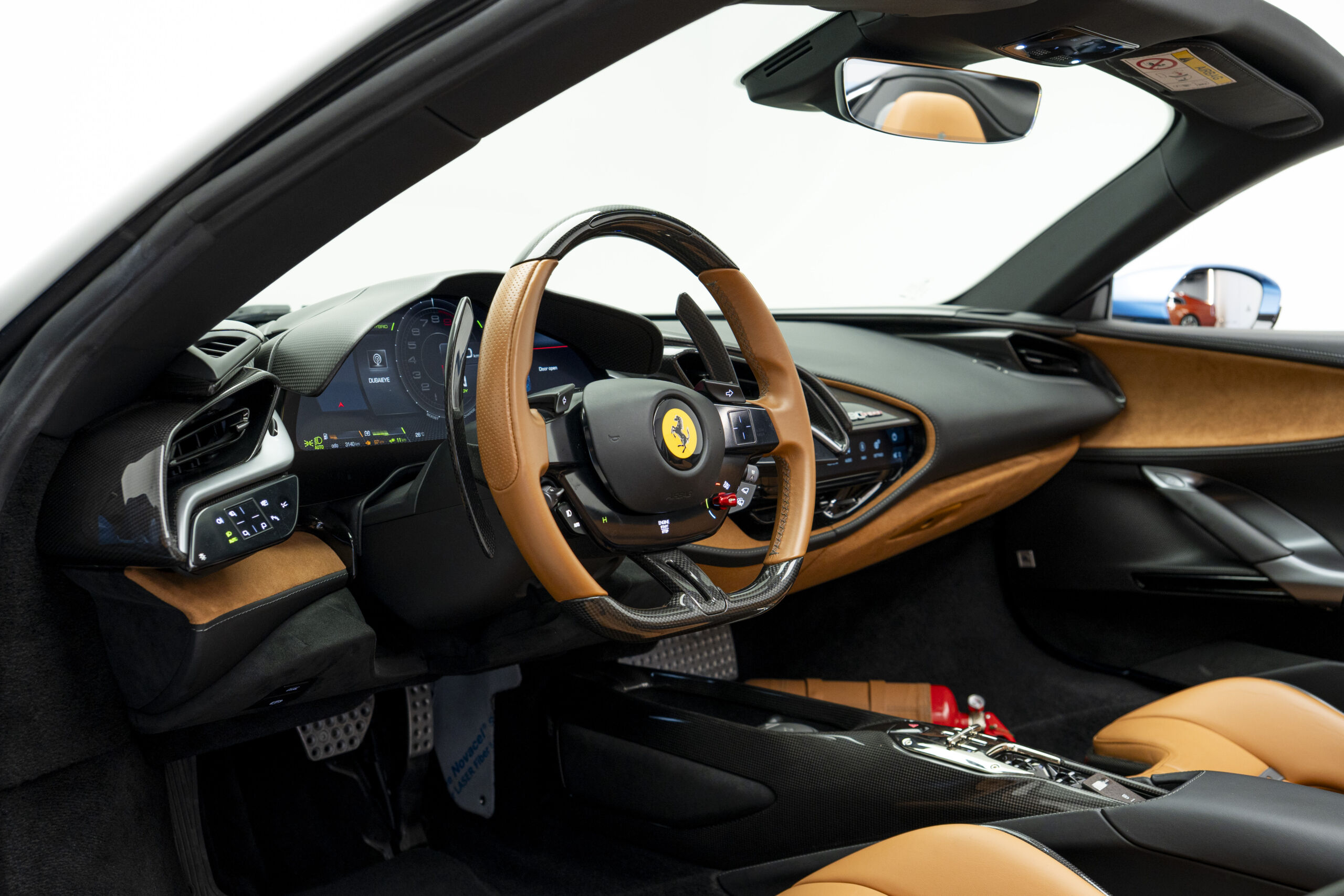 
								2022 Ferrari SF90 Spider full									