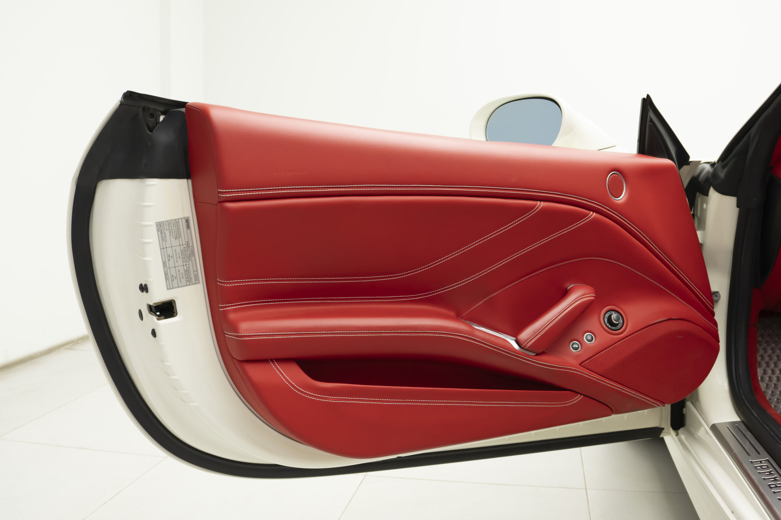 
								2016 Ferrari California T full									