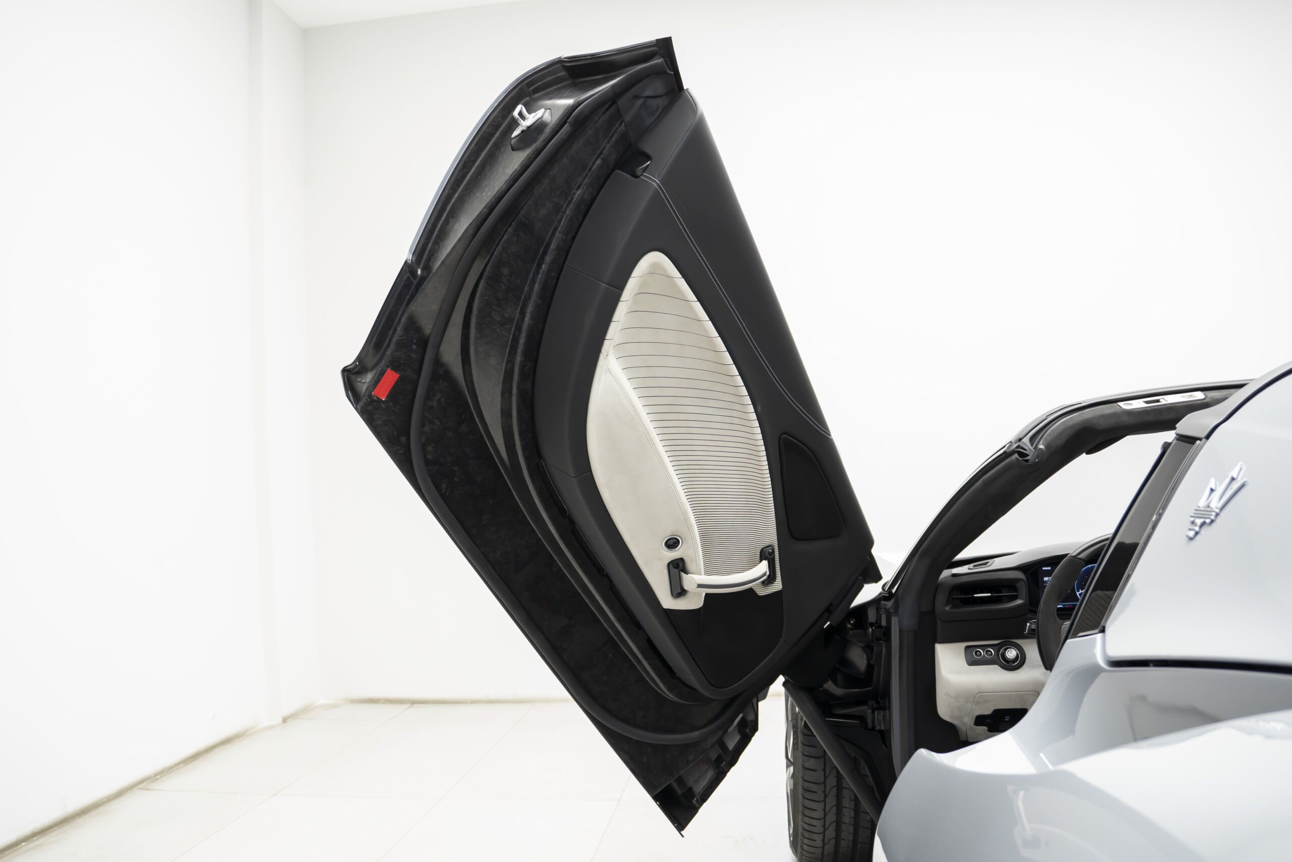 
								2023 Maserati MC20 Cielo Primaserie full									